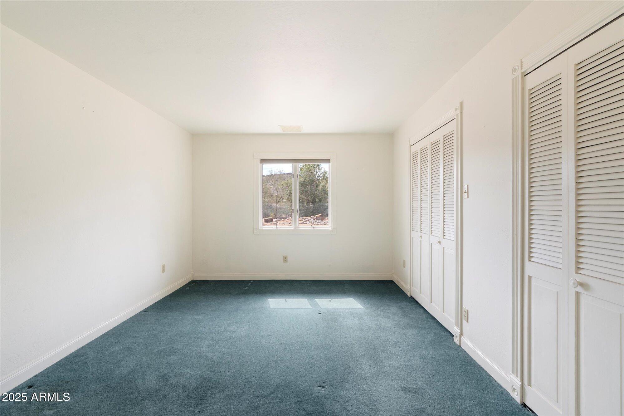 4041 E MOUNTAIN VIEW Road
