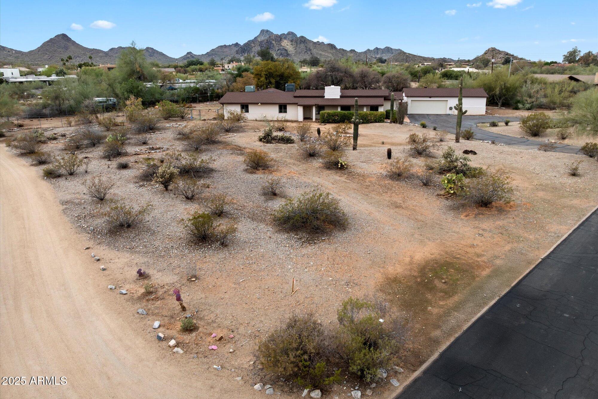 4041 E MOUNTAIN VIEW Road