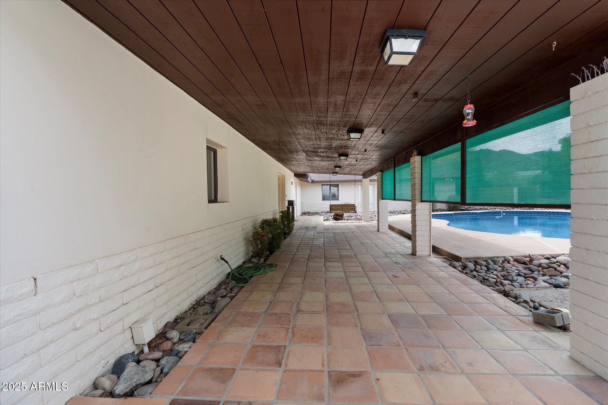 4041 E MOUNTAIN VIEW Road