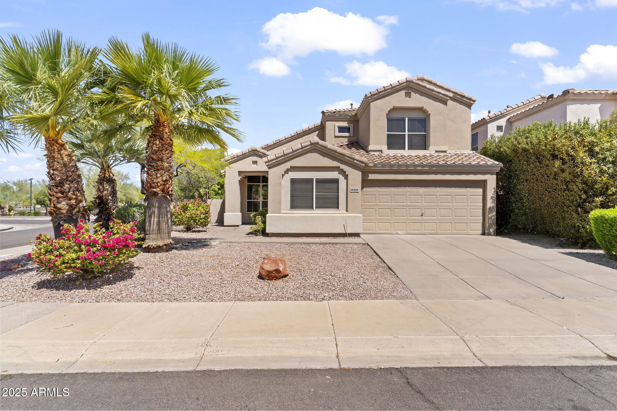 10118 E MEADOW HILL Drive