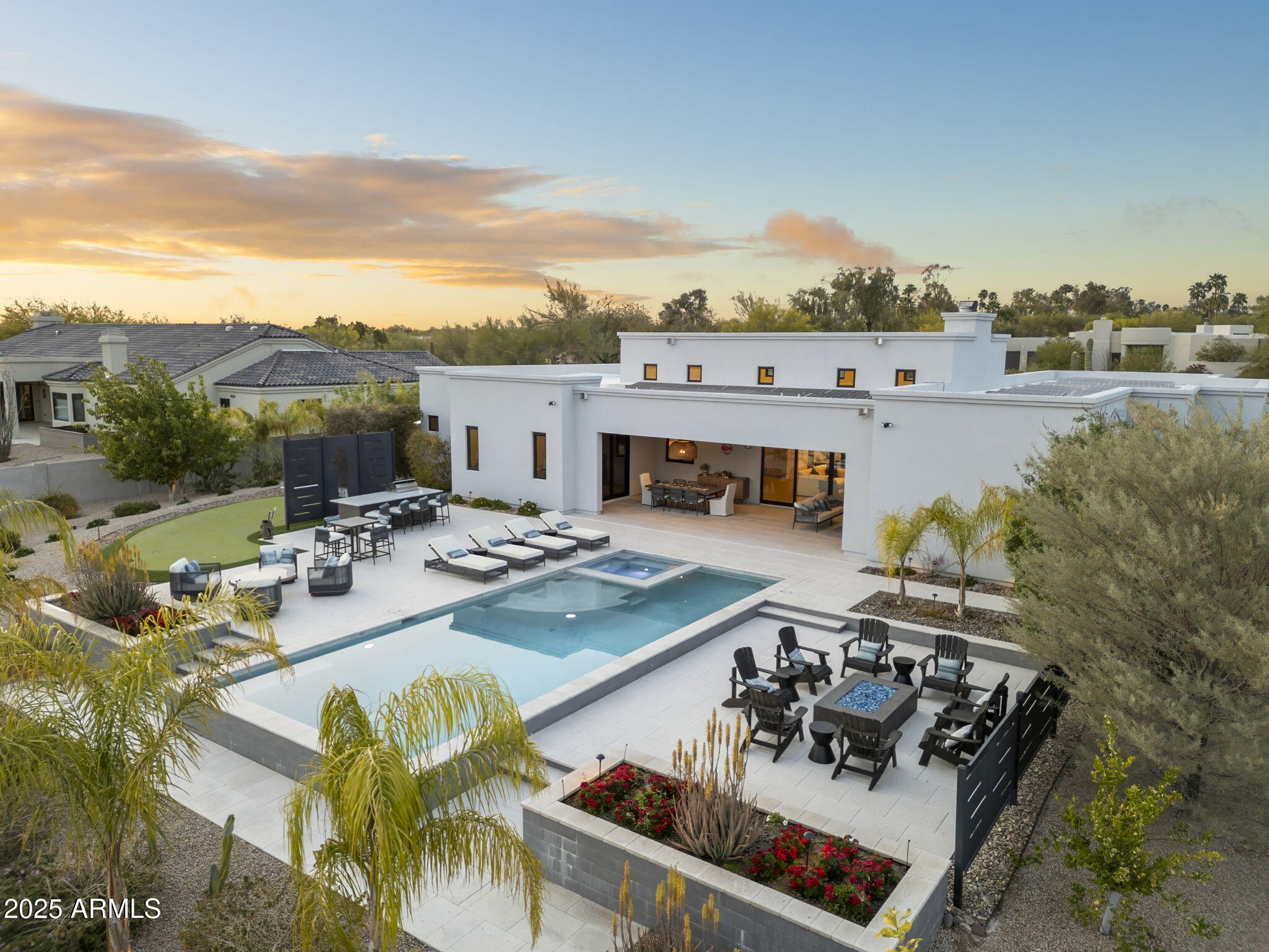 8245 E VIA DEL SOL Drive