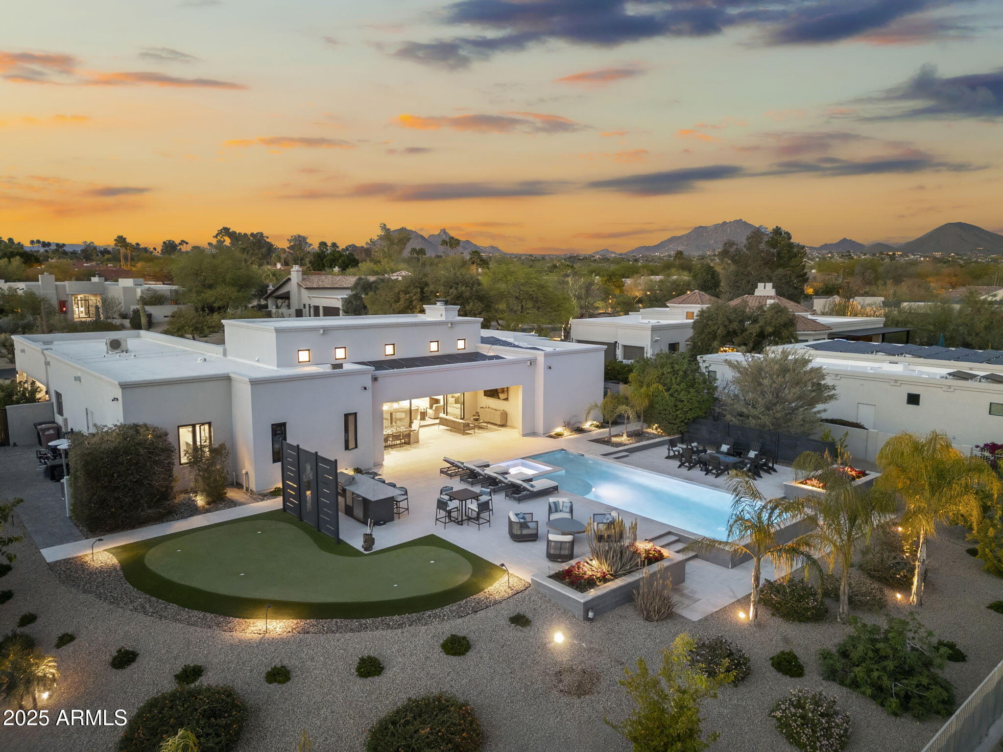 8245 E VIA DEL SOL Drive