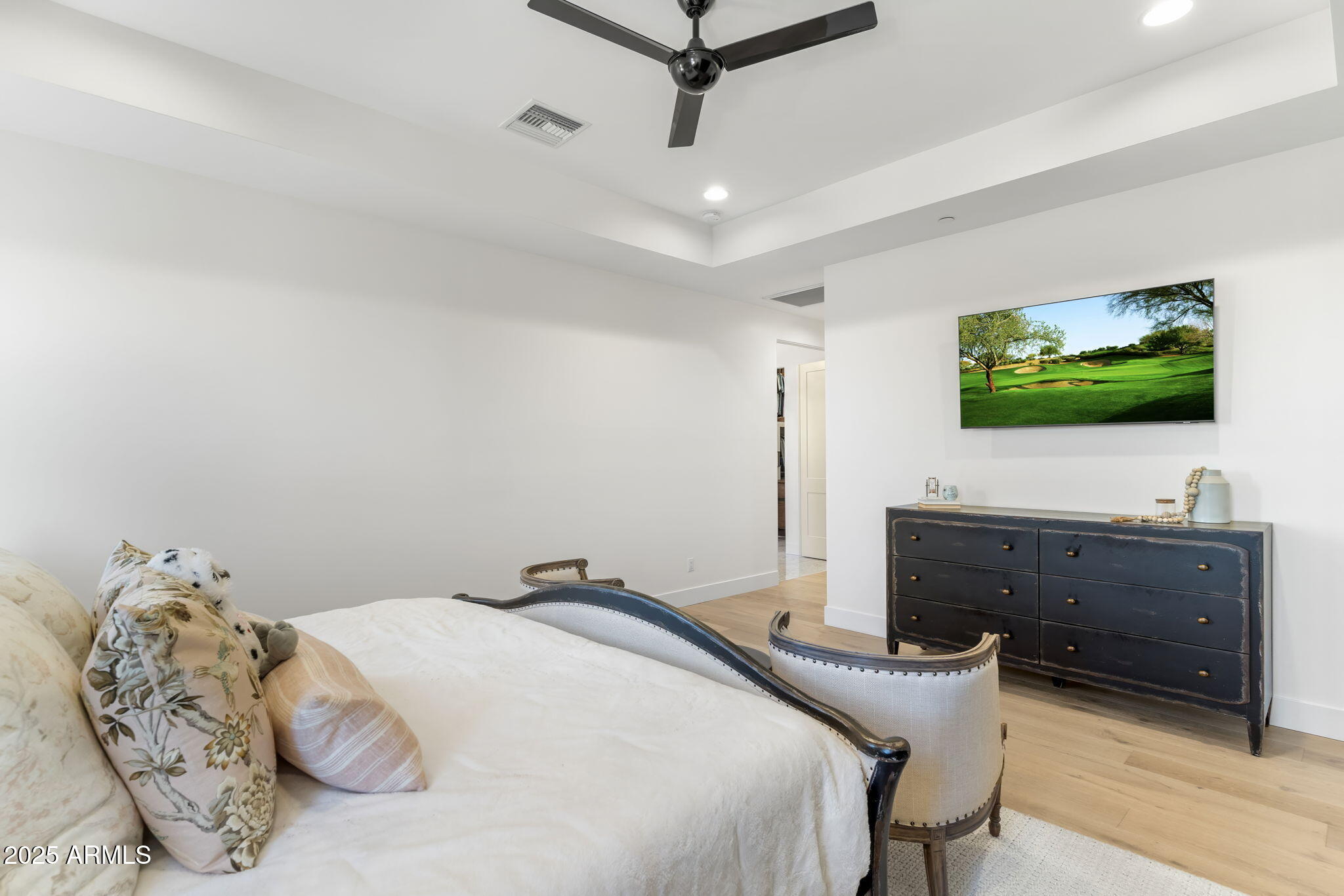 8245 E VIA DEL SOL Drive