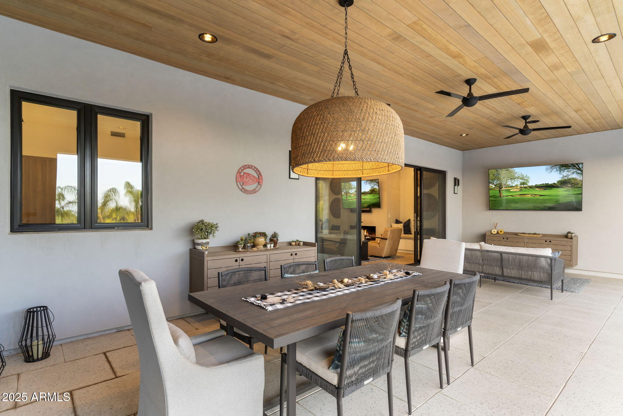 8245 E VIA DEL SOL Drive