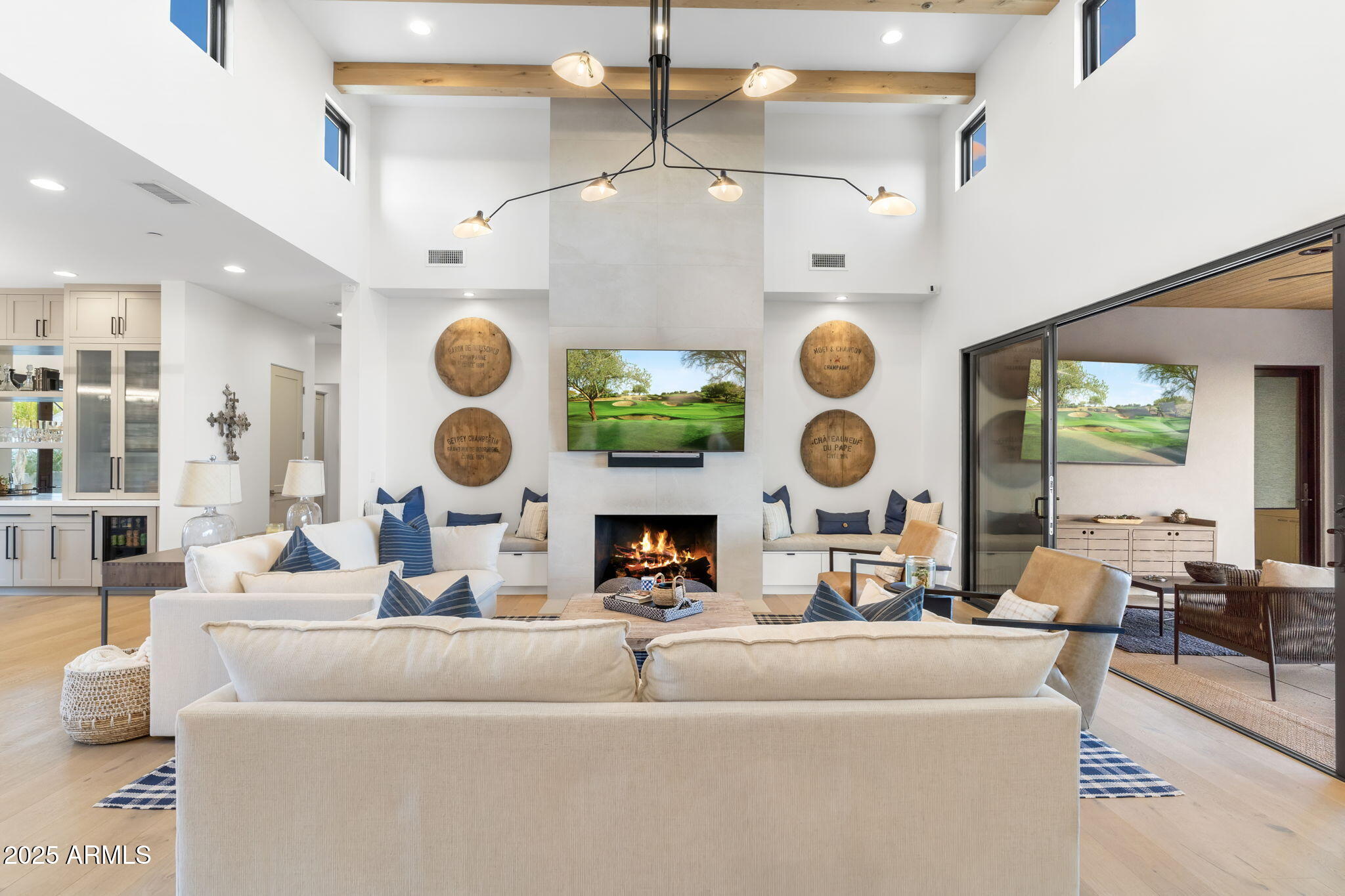 8245 E VIA DEL SOL Drive