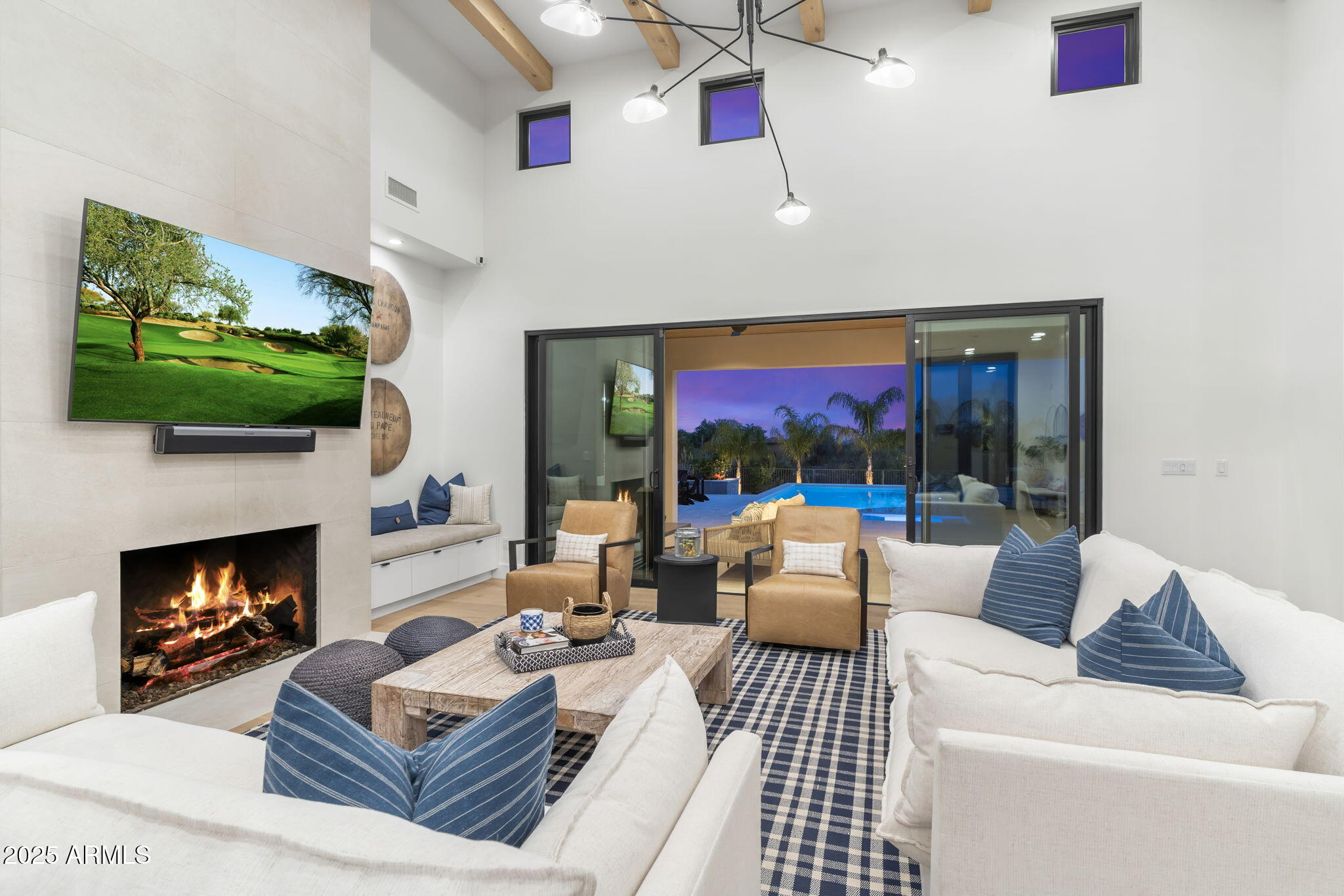8245 E VIA DEL SOL Drive