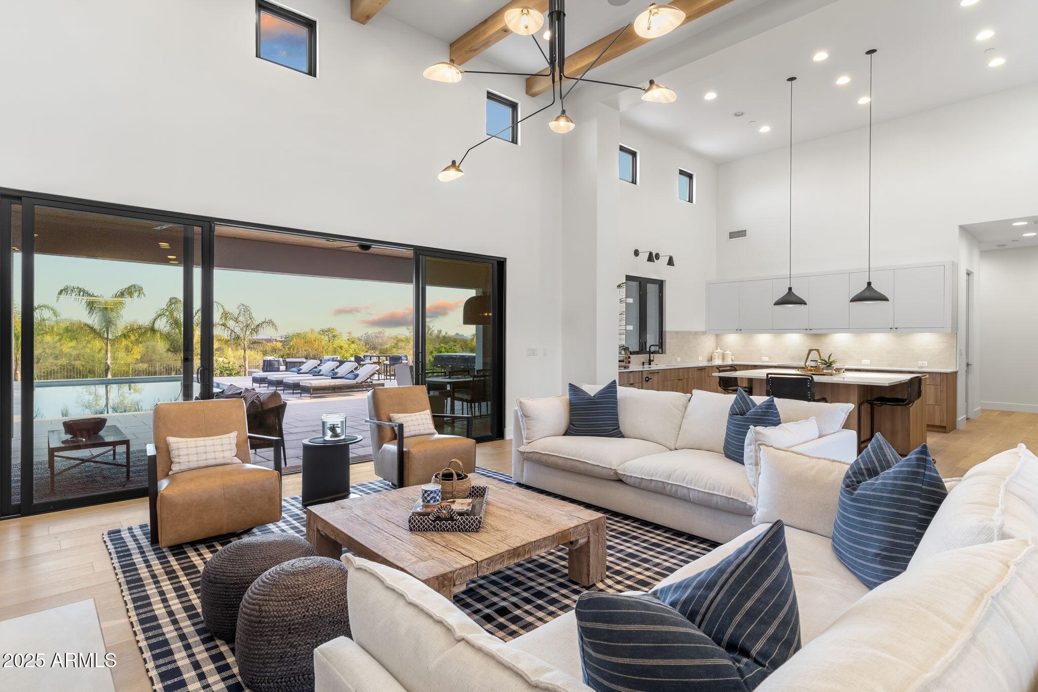 8245 E VIA DEL SOL Drive