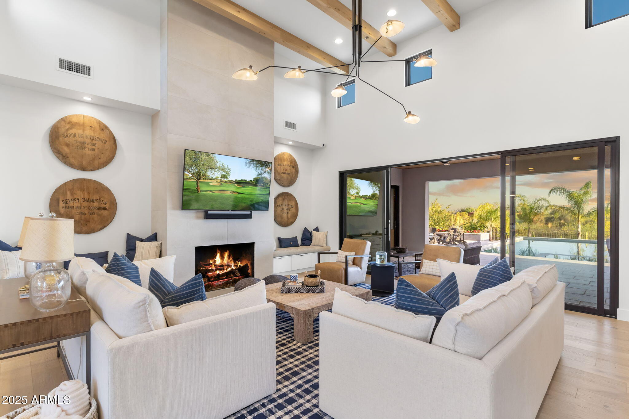 8245 E VIA DEL SOL Drive