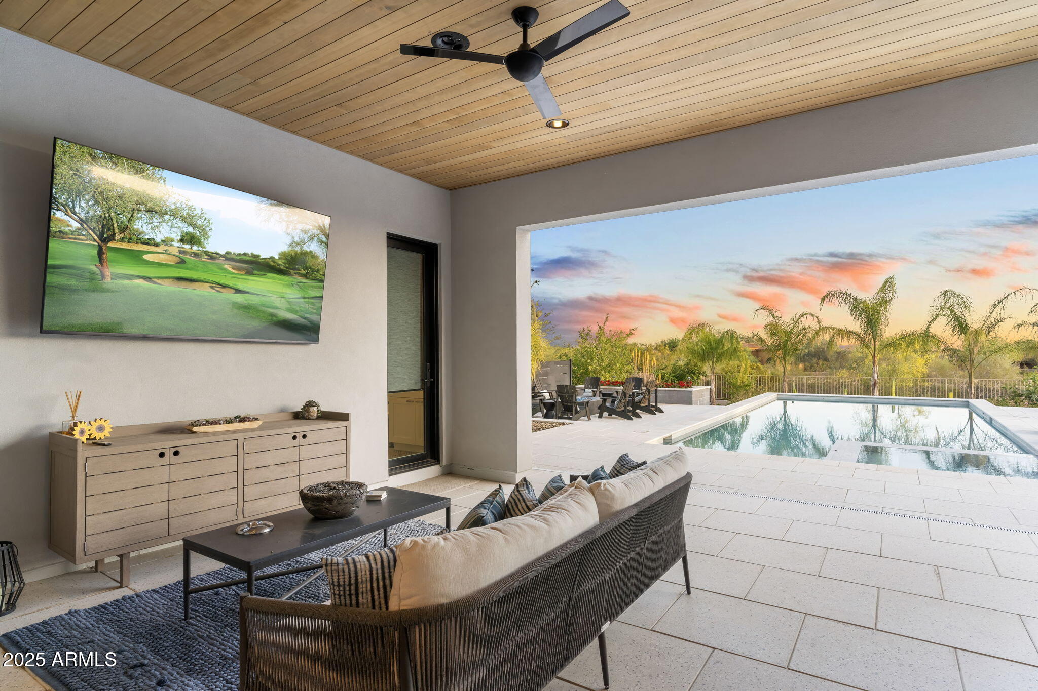 8245 E VIA DEL SOL Drive
