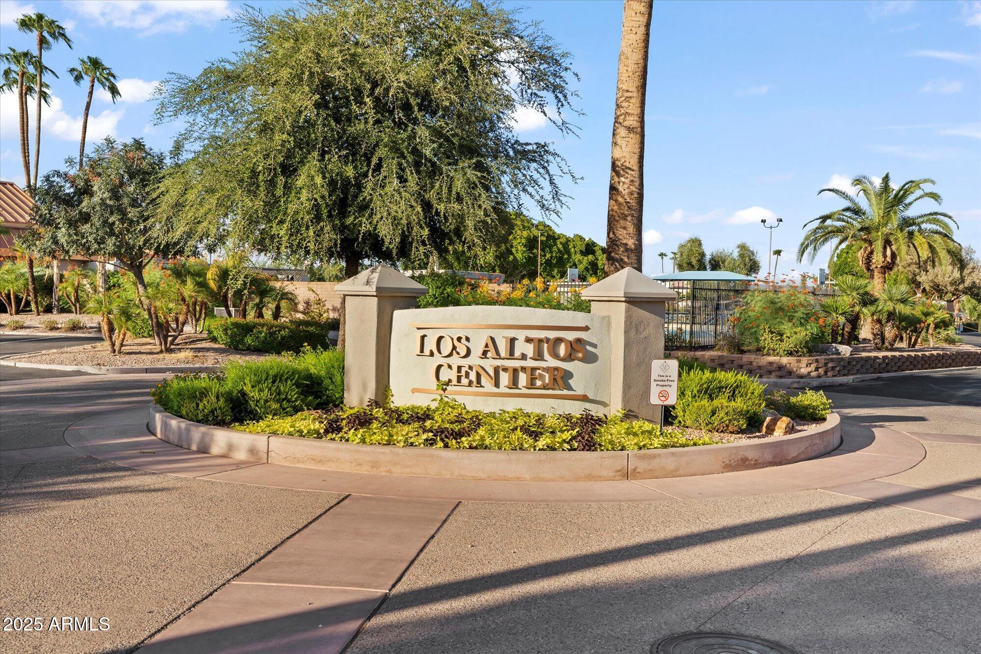 2619 S Los Altos