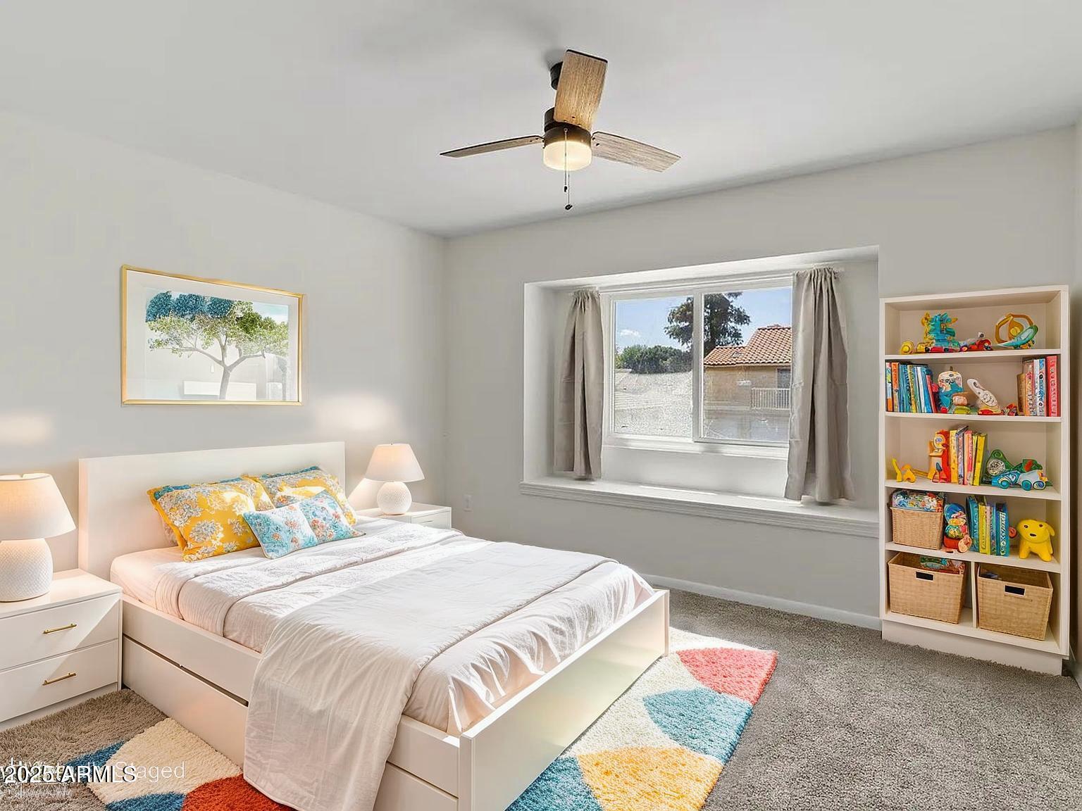2619 S Los Altos