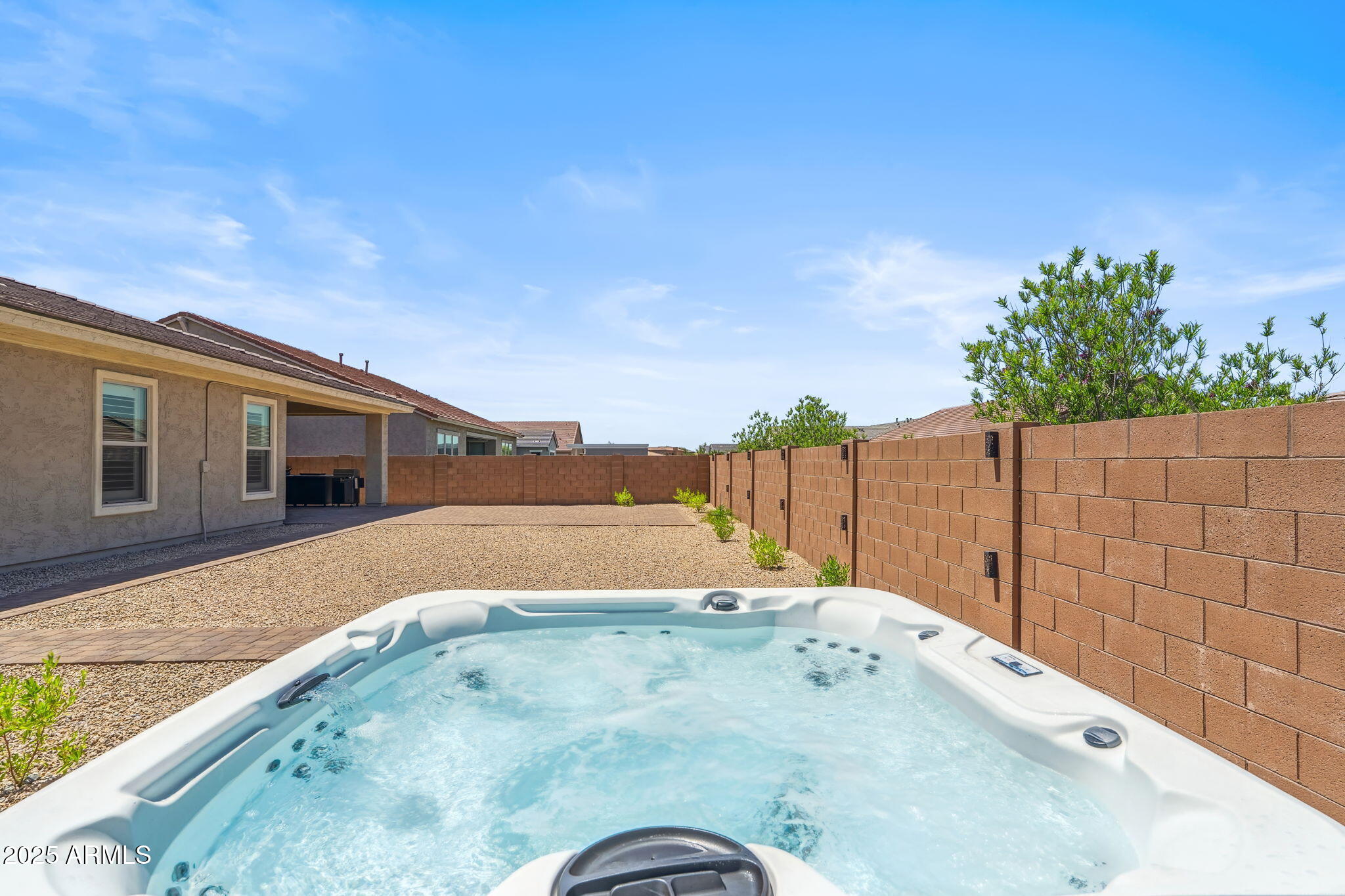 3366 E CONSTANCE Way