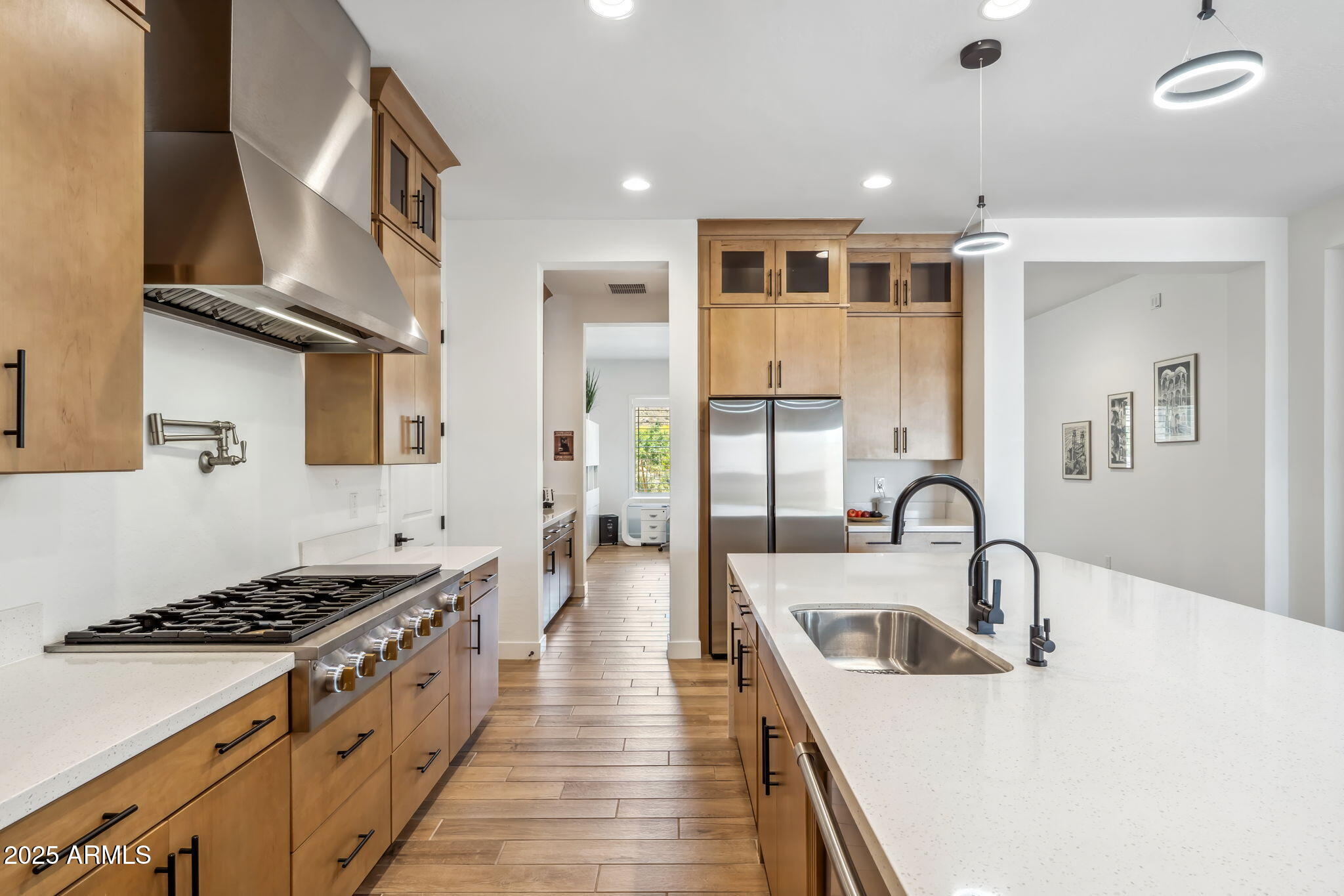 3366 E CONSTANCE Way