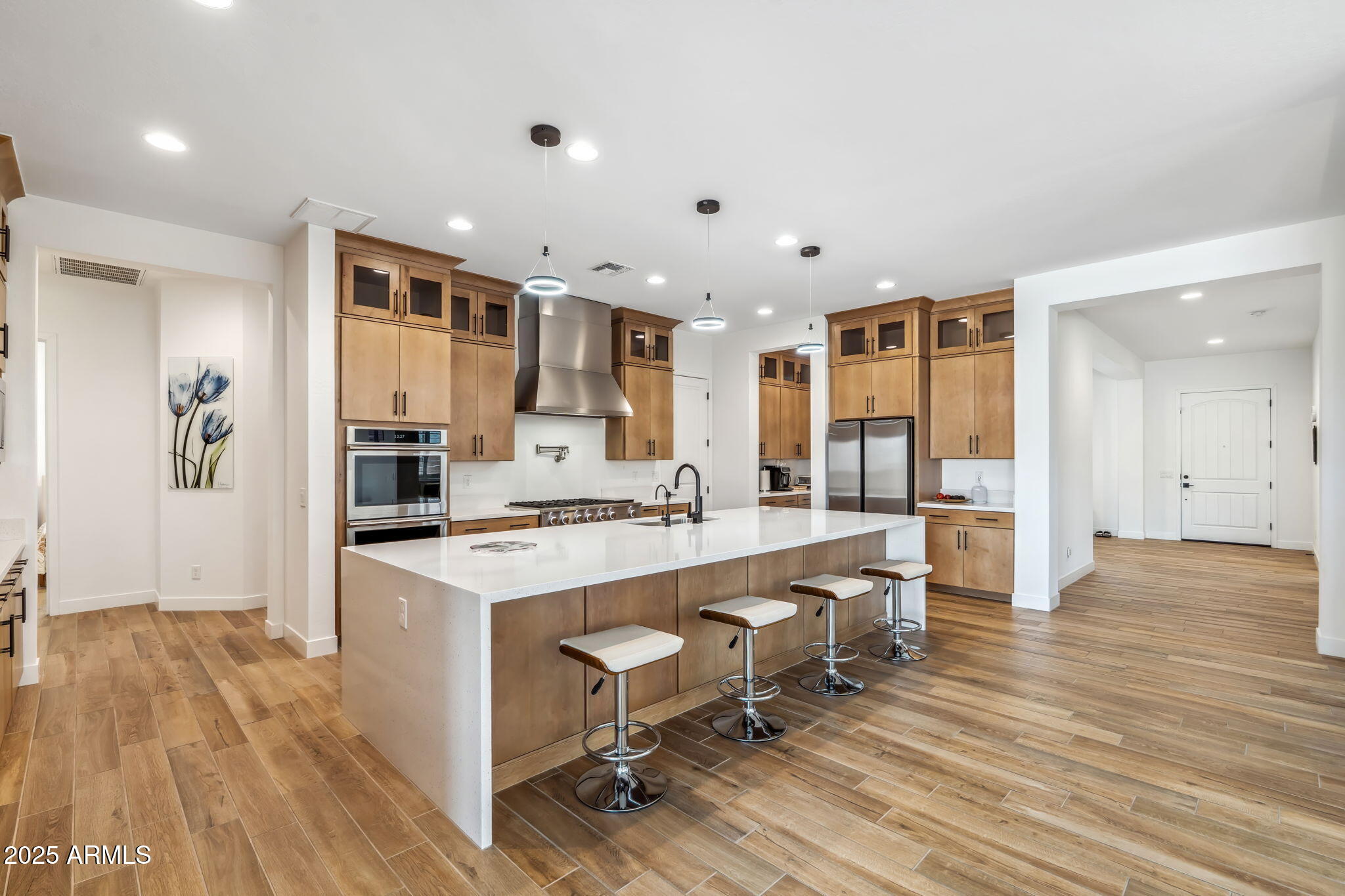 3366 E CONSTANCE Way