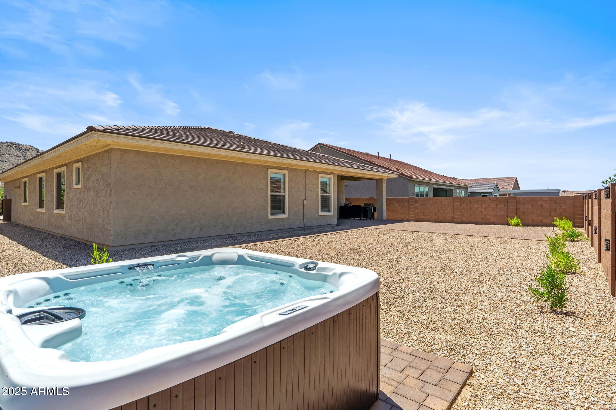 3366 E CONSTANCE Way