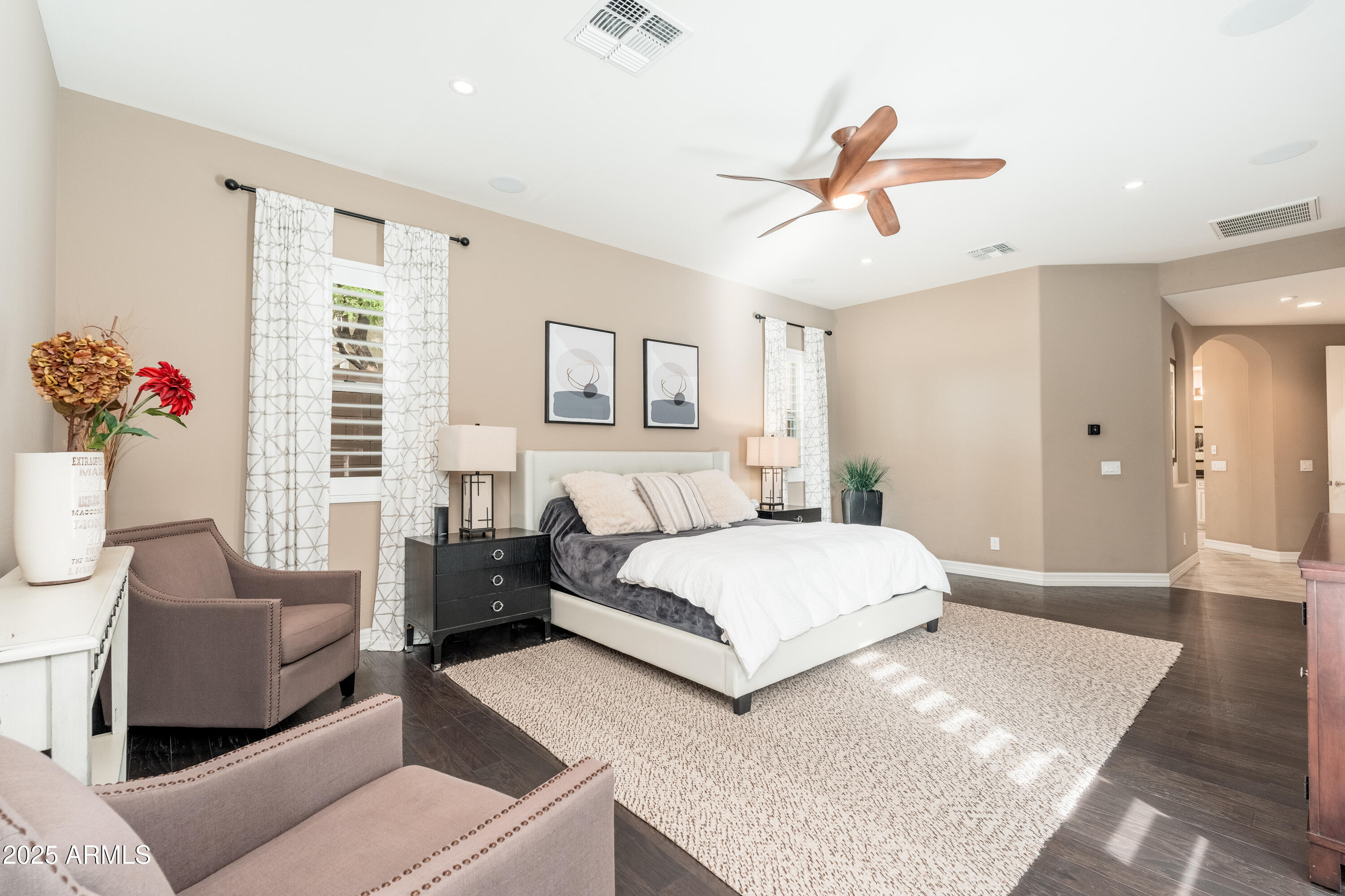5428 E WINDSTONE Trail