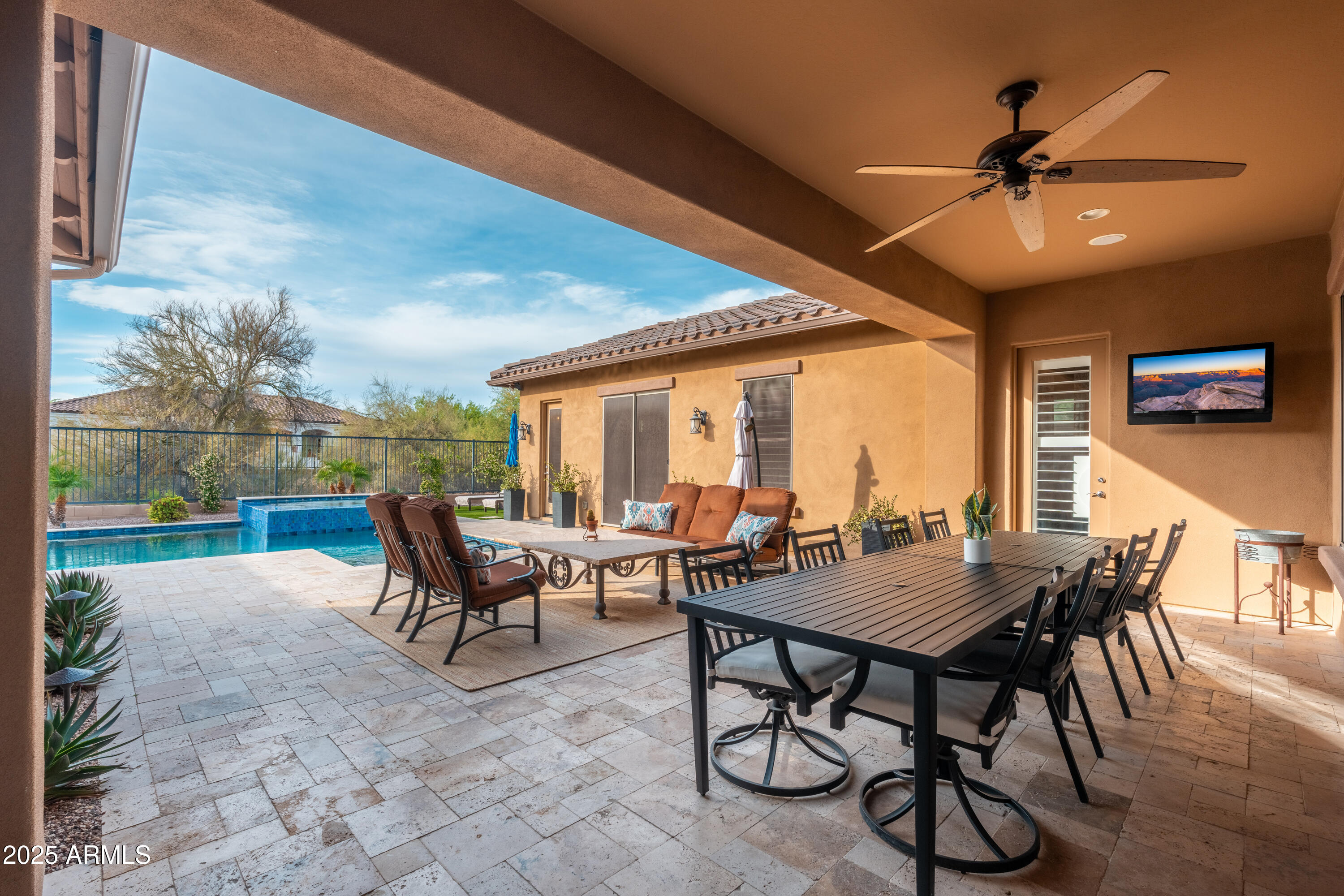 5428 E WINDSTONE Trail
