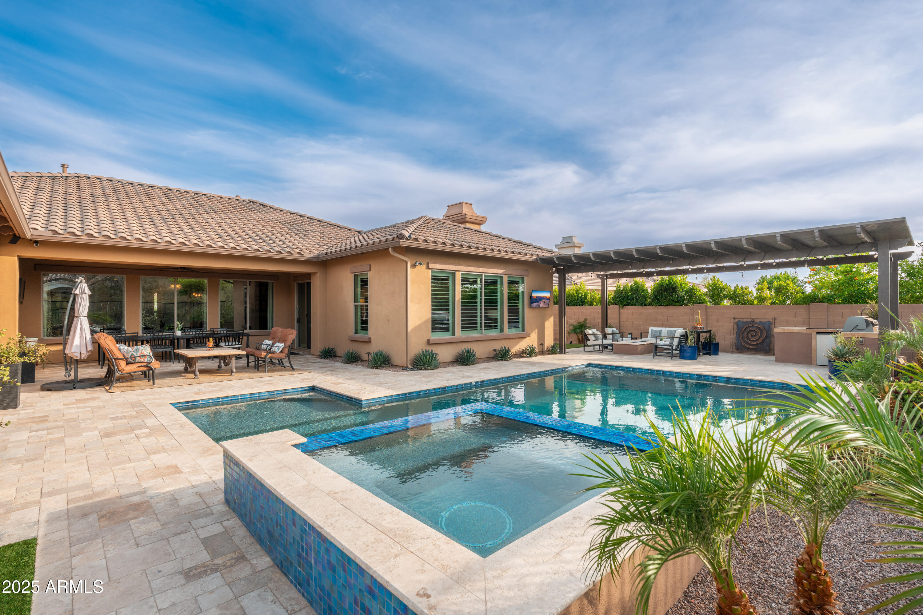 5428 E WINDSTONE Trail