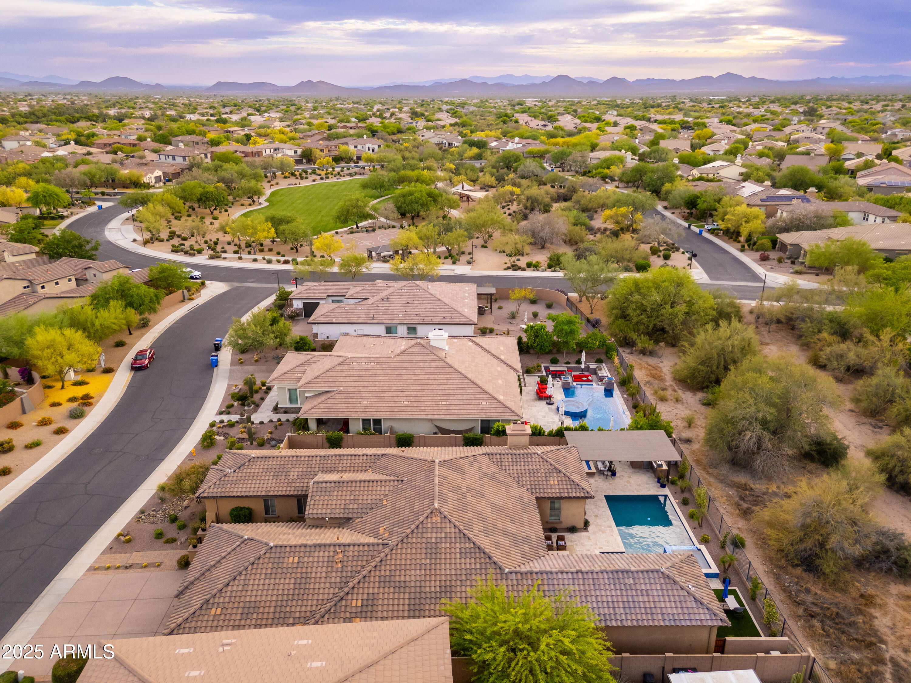 5428 E WINDSTONE Trail
