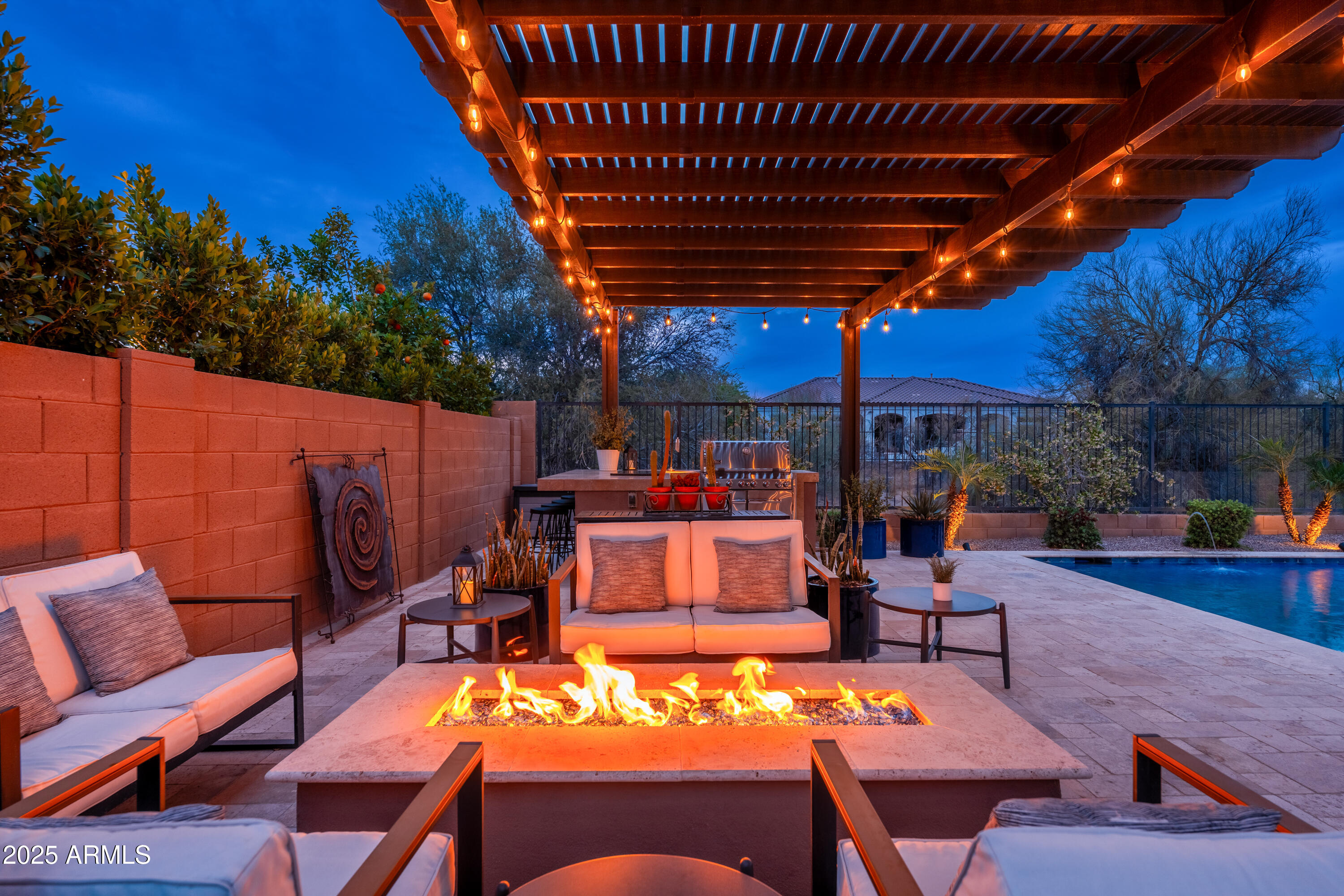 5428 E WINDSTONE Trail