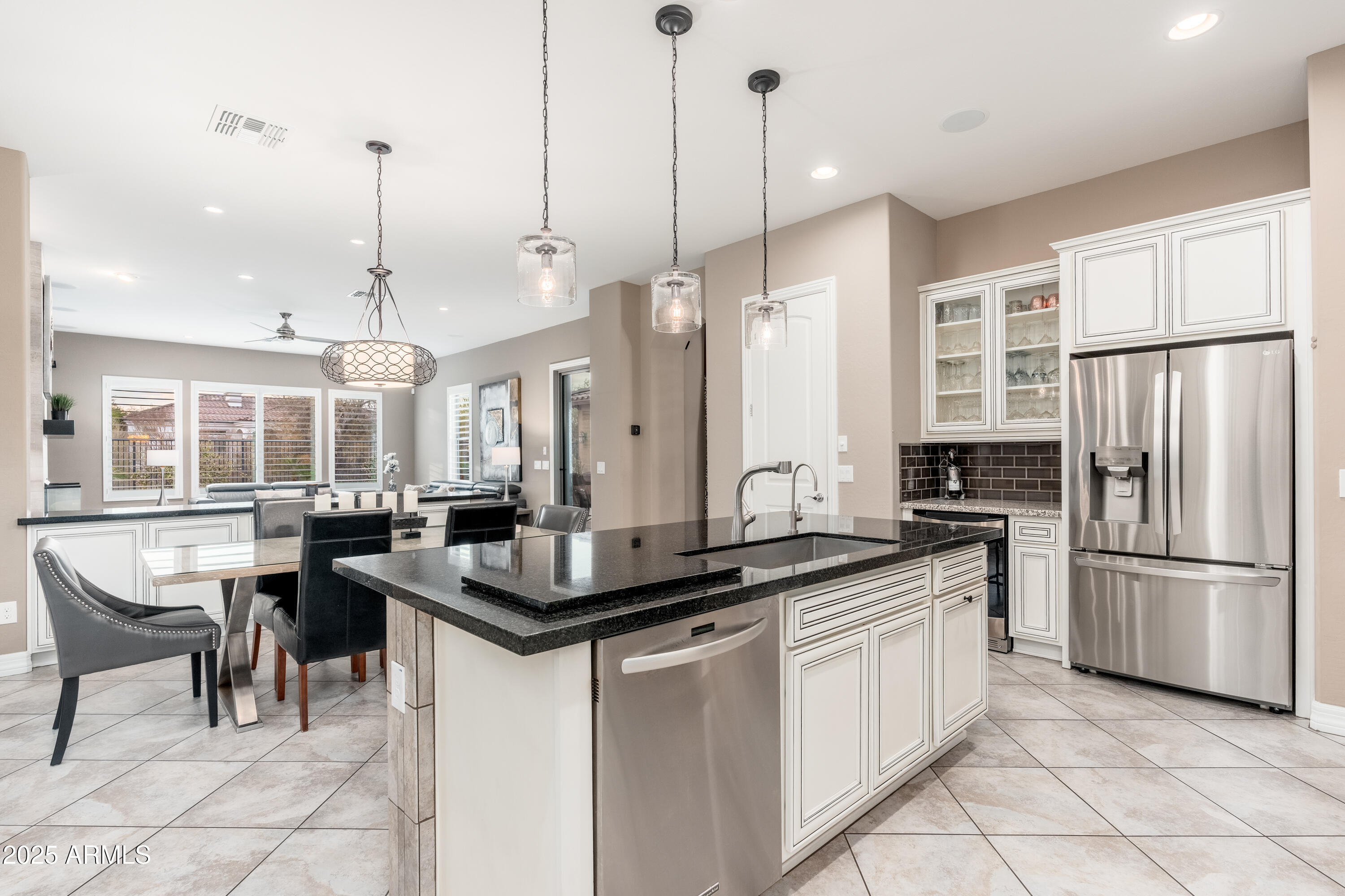 5428 E WINDSTONE Trail