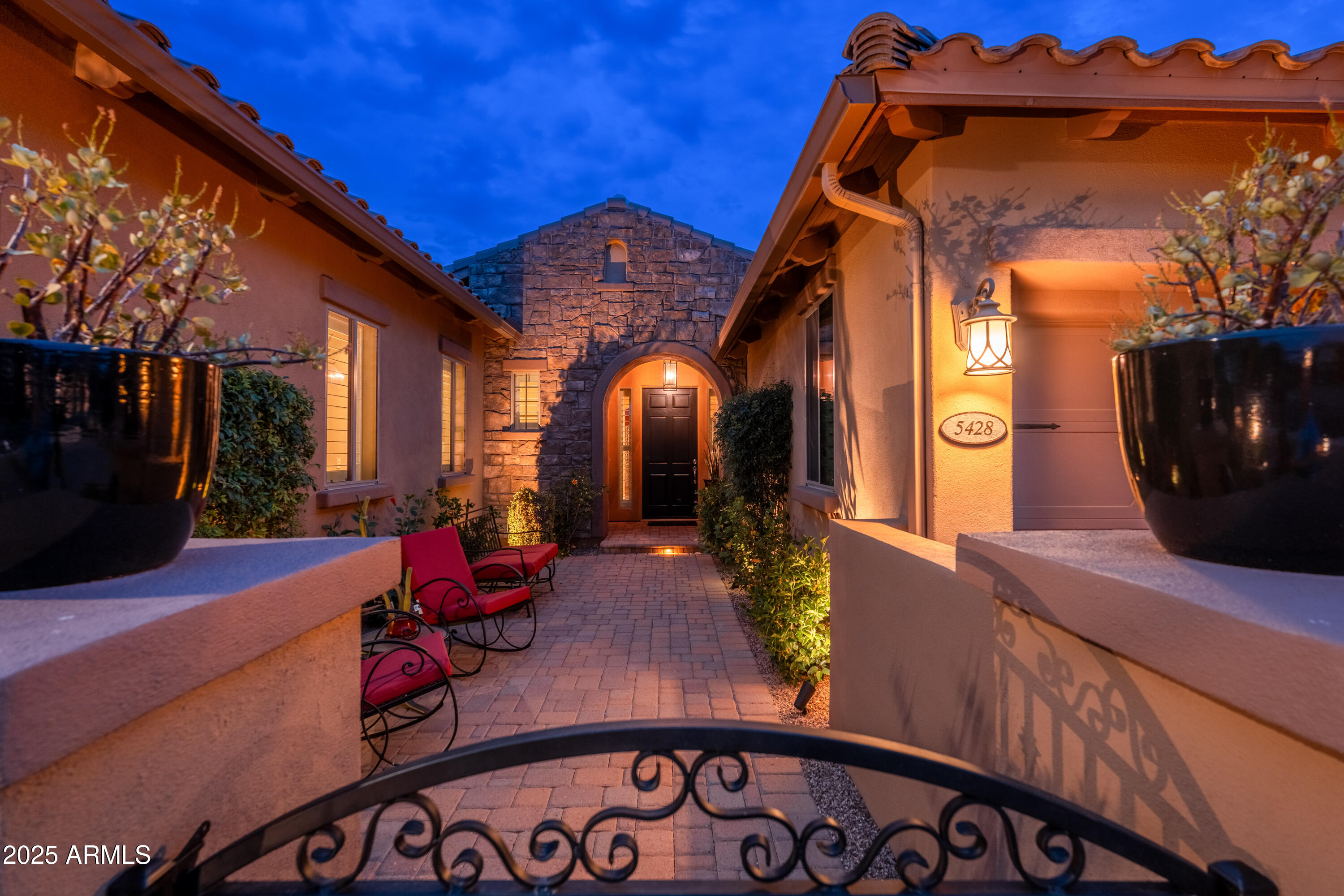 5428 E WINDSTONE Trail