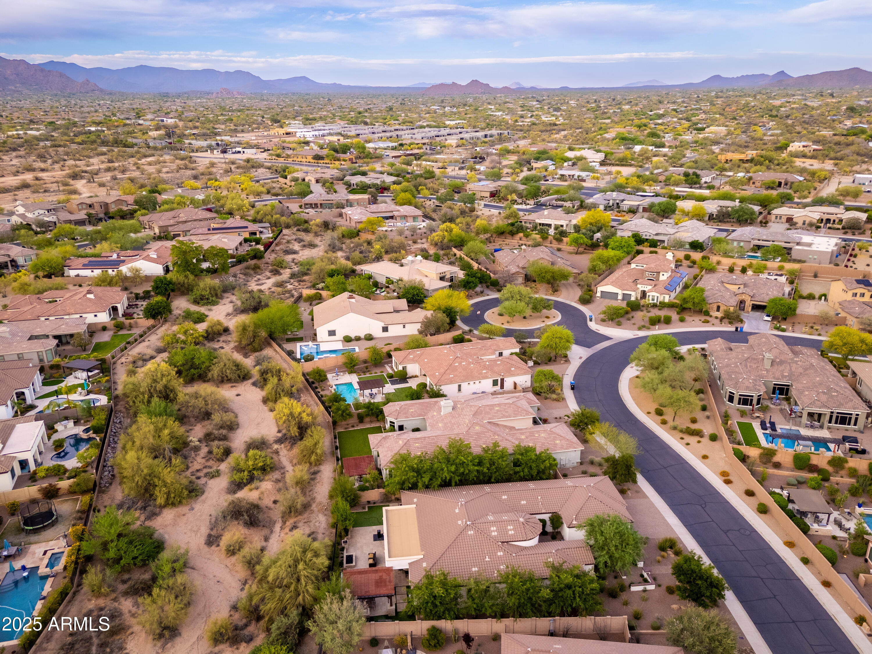 5428 E WINDSTONE Trail