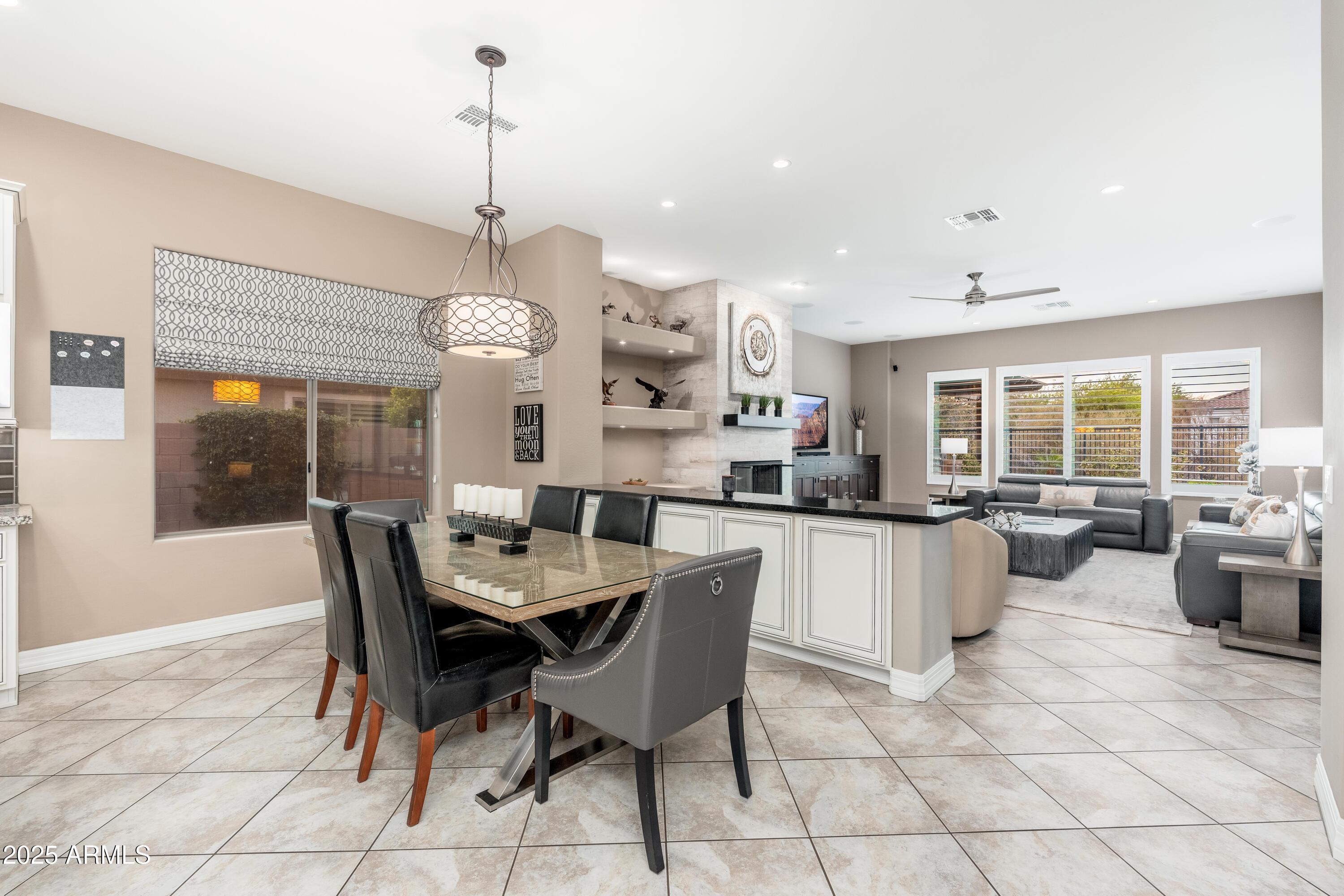 5428 E WINDSTONE Trail