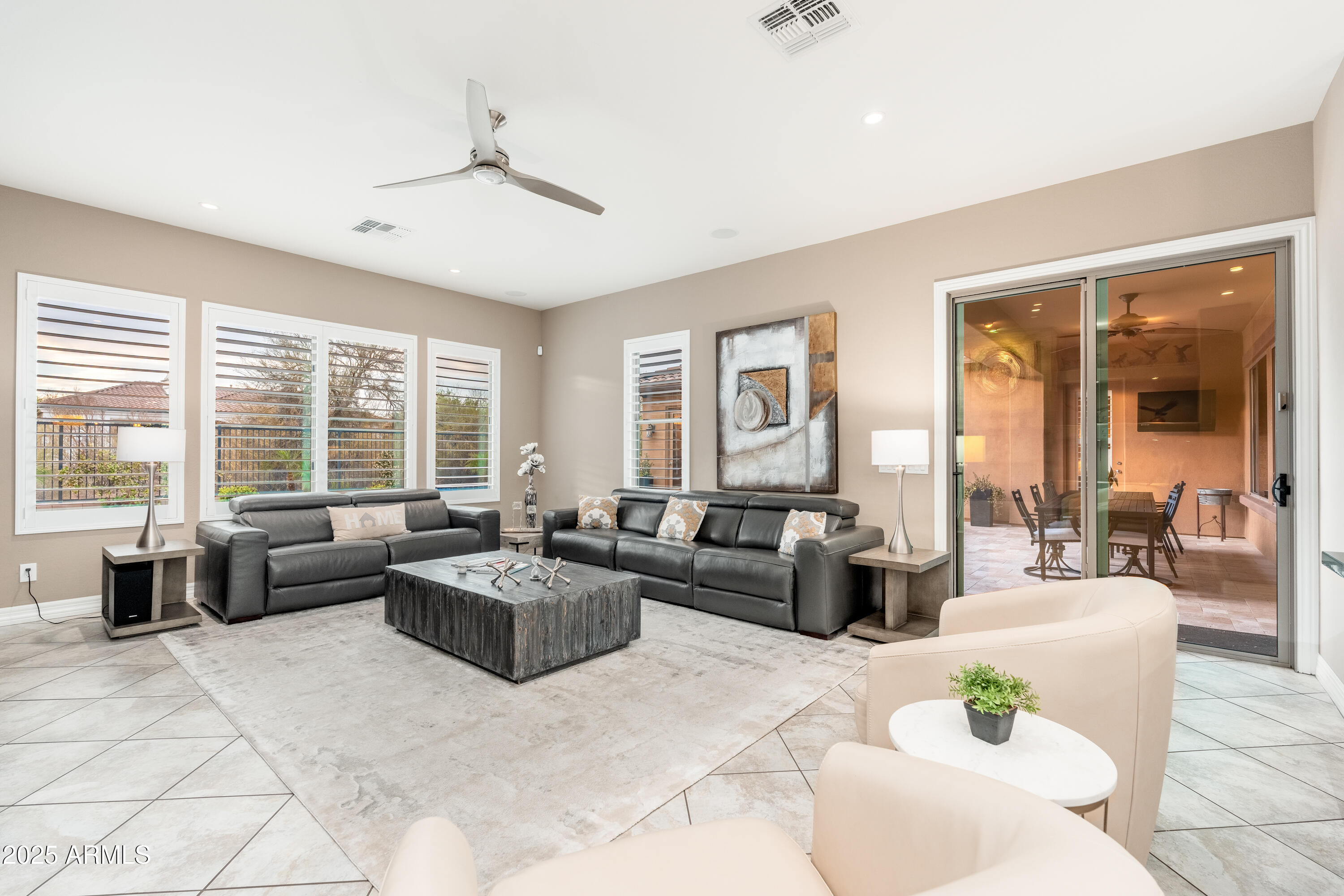 5428 E WINDSTONE Trail
