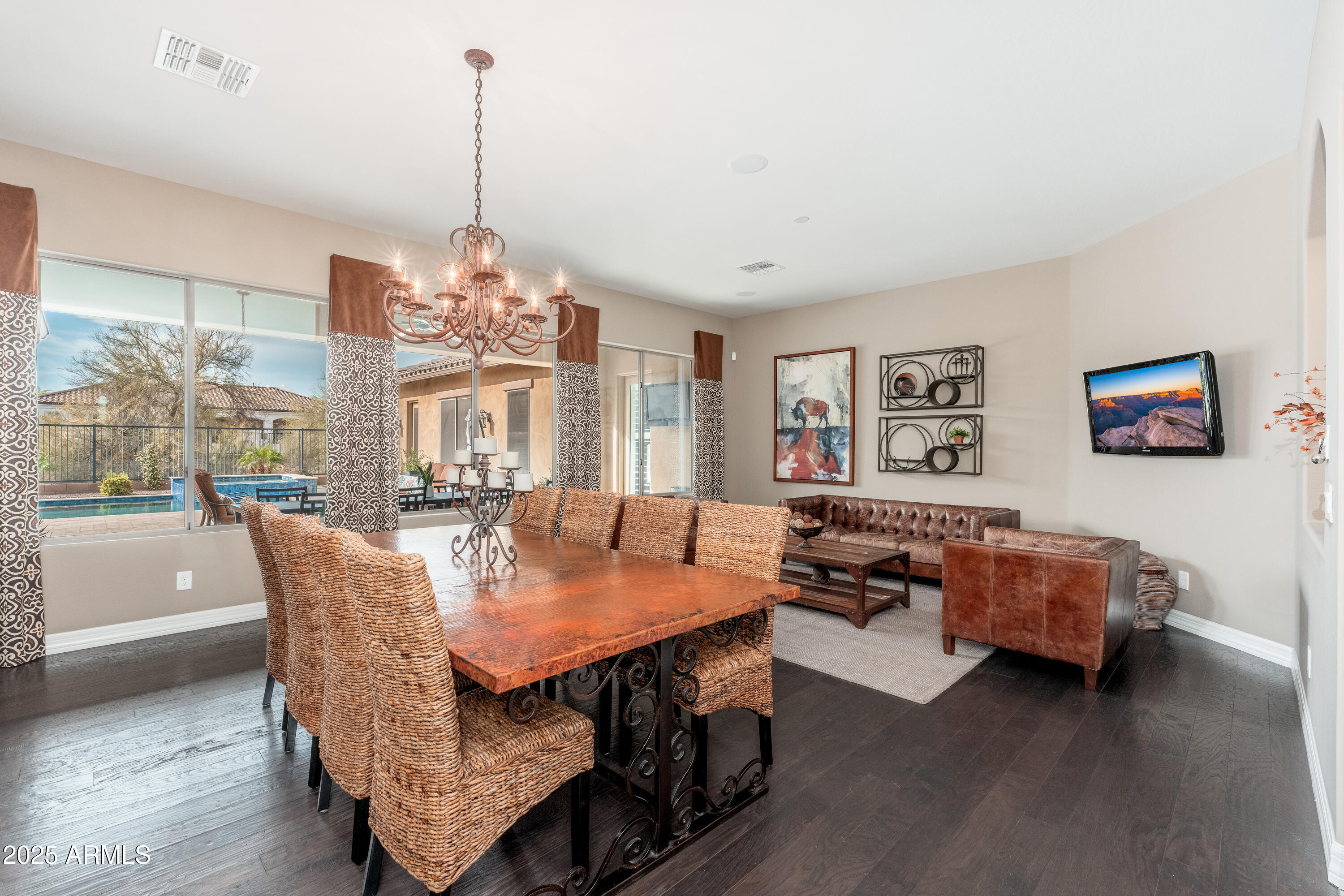 5428 E WINDSTONE Trail