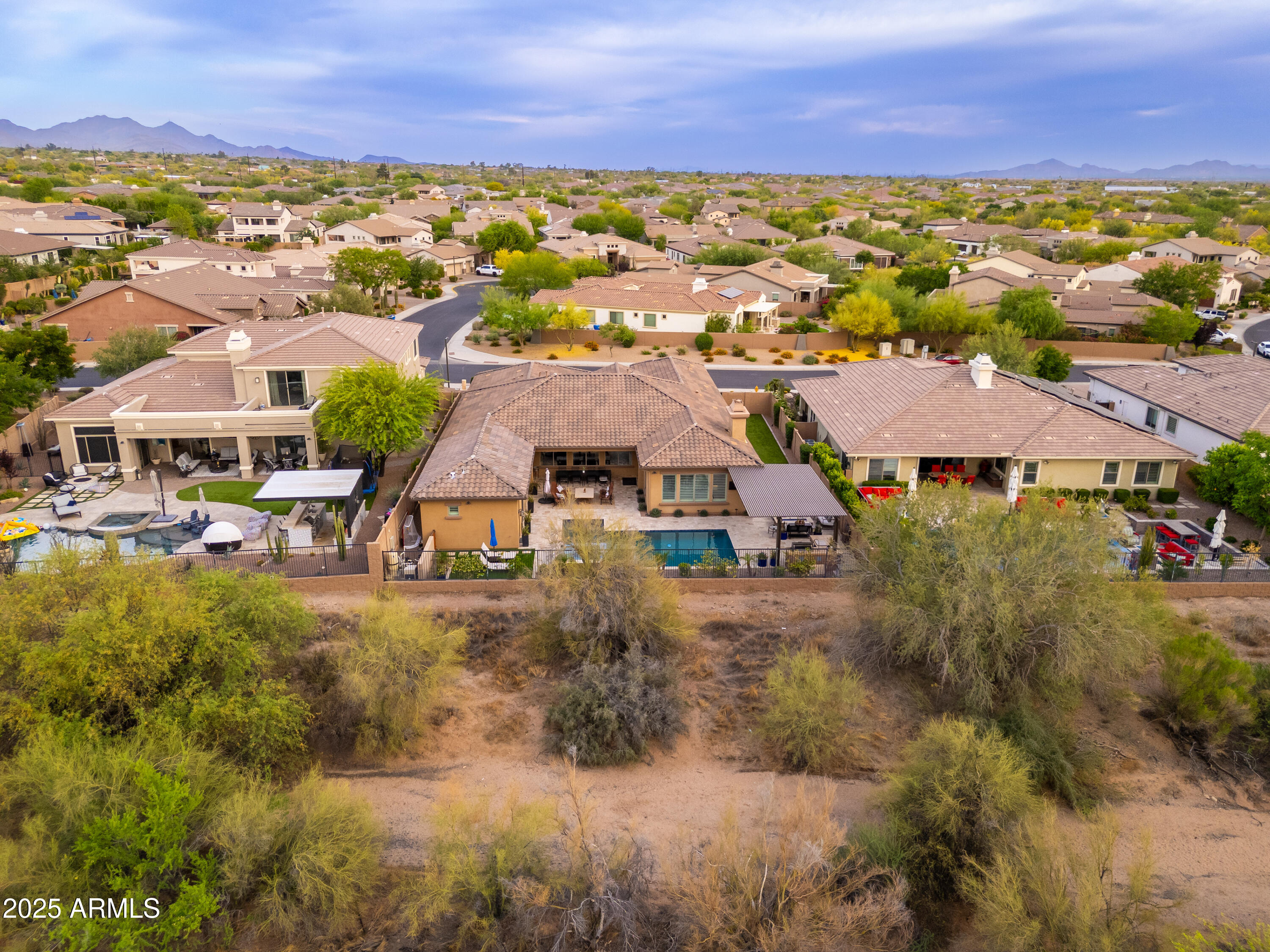 5428 E WINDSTONE Trail