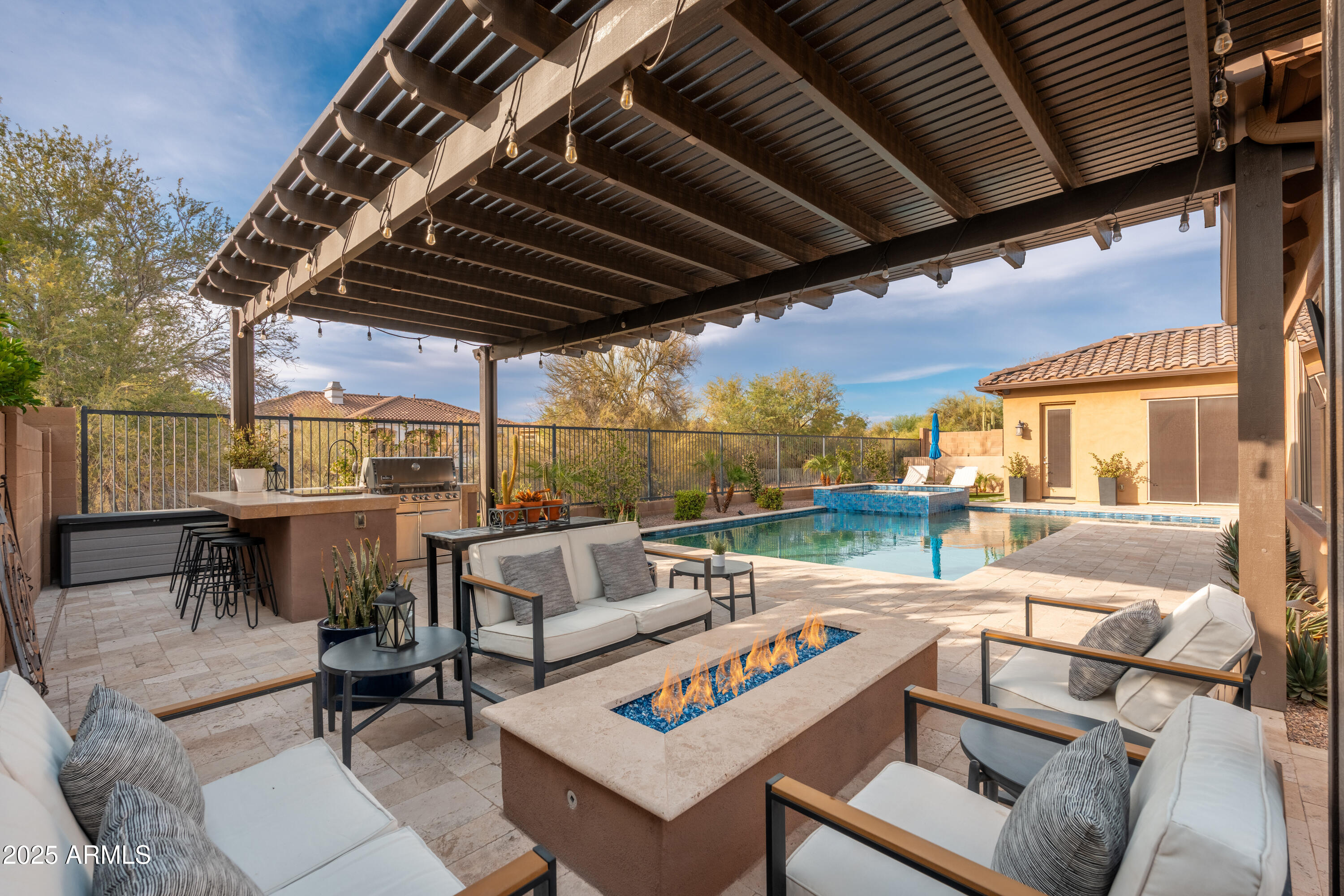 5428 E WINDSTONE Trail