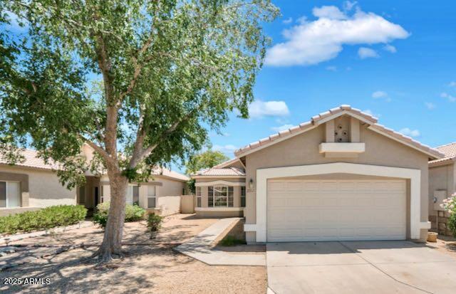 2917 E NISBET Court