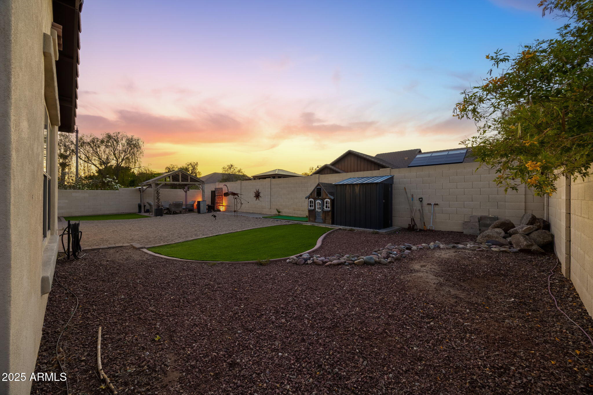 20518 W WHITE ROCK Road