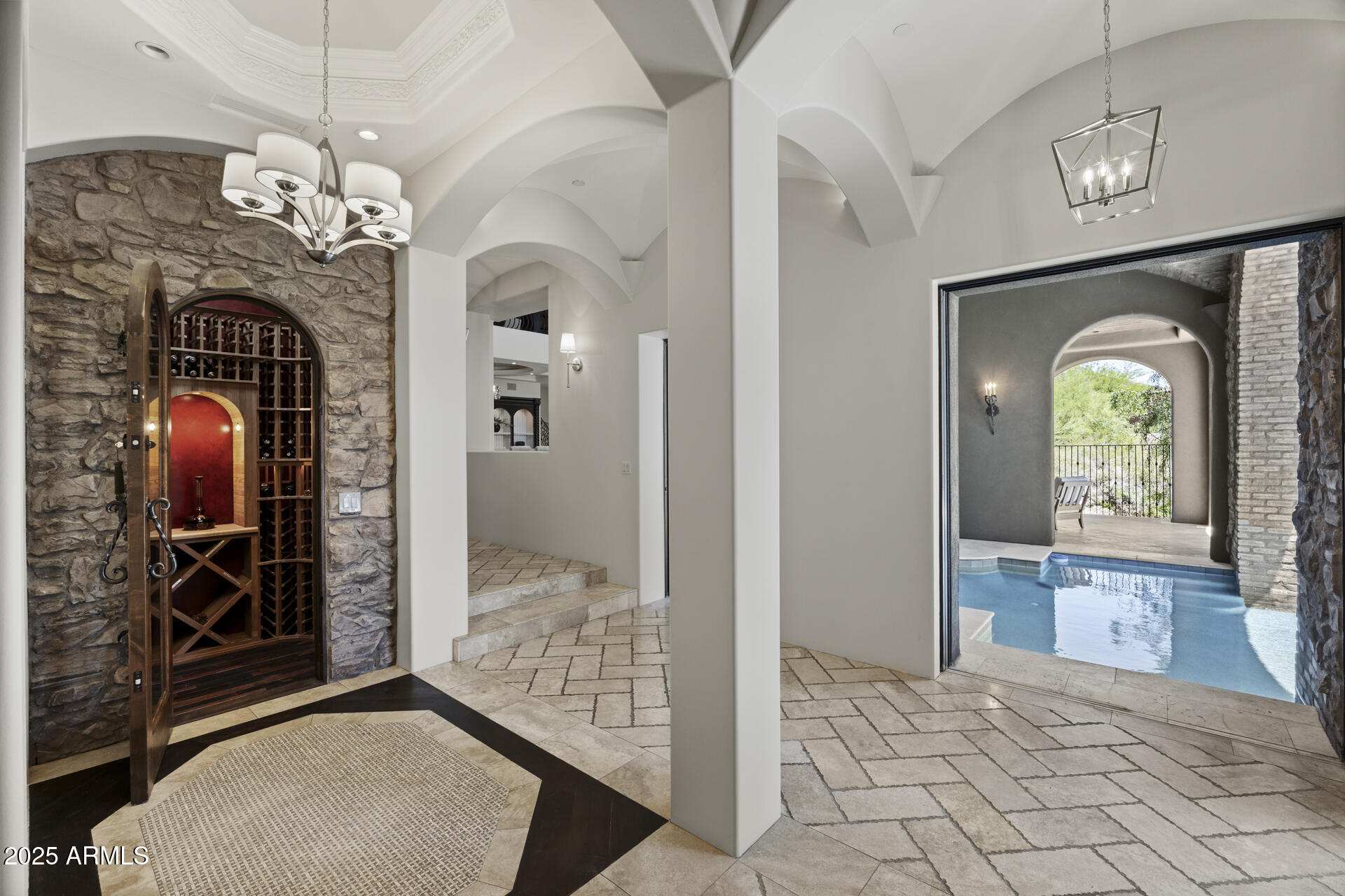 9290 E THOMPSON PEAK Parkway, 470