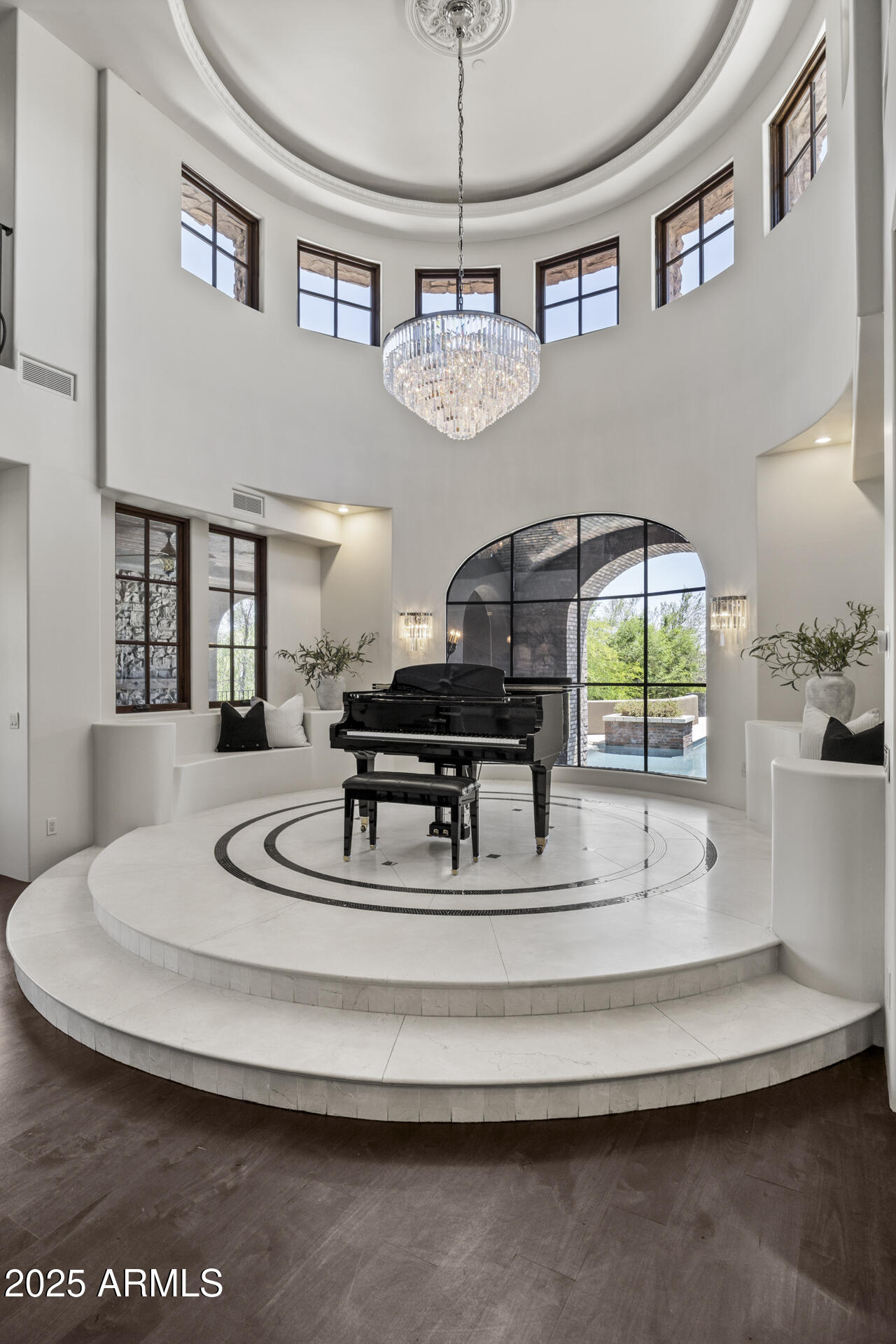 9290 E THOMPSON PEAK Parkway, 470