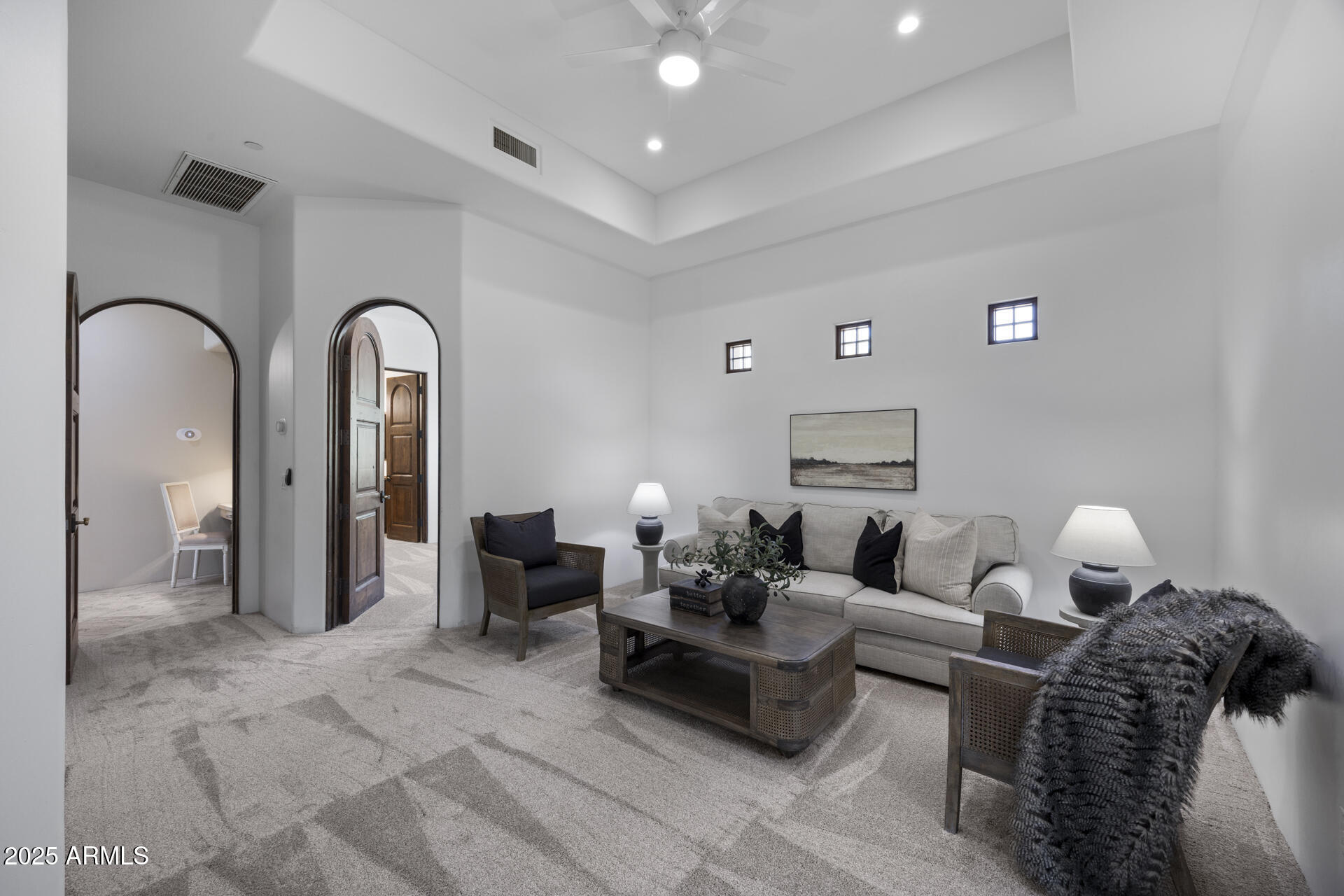 9290 E THOMPSON PEAK Parkway, 470
