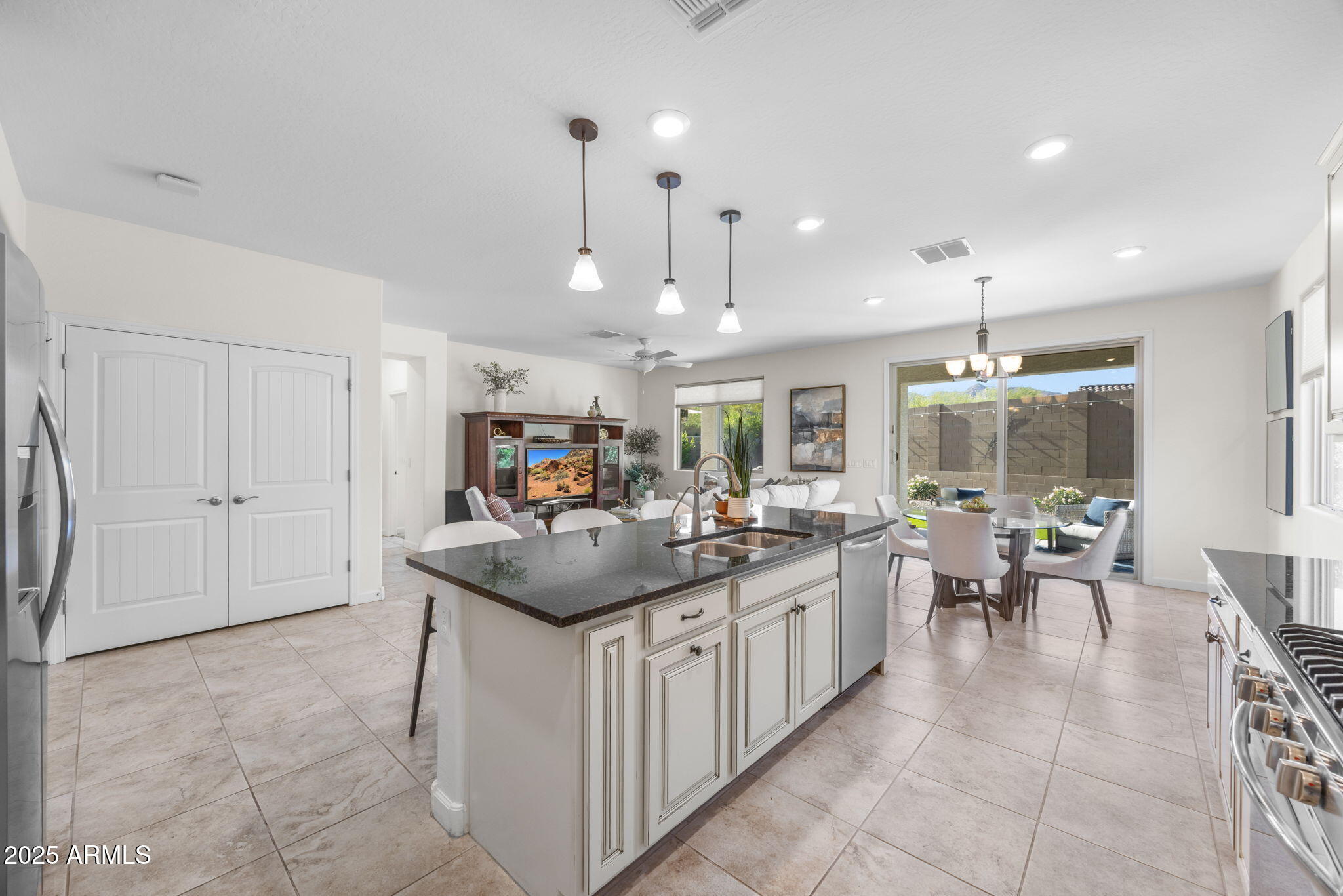 20438 W CALLE ENCORVADA