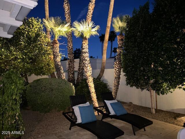 7513 E Buena Terra Way