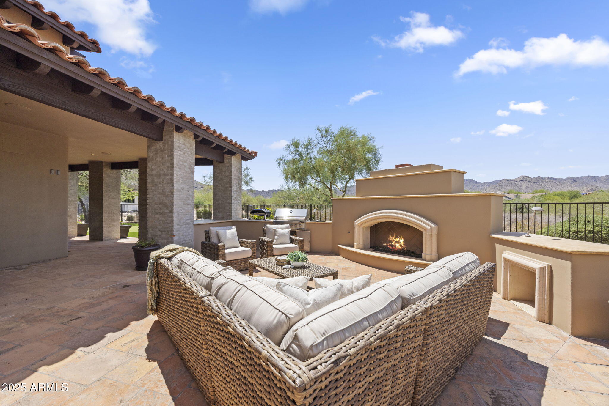 3756 N Rock Wren Court