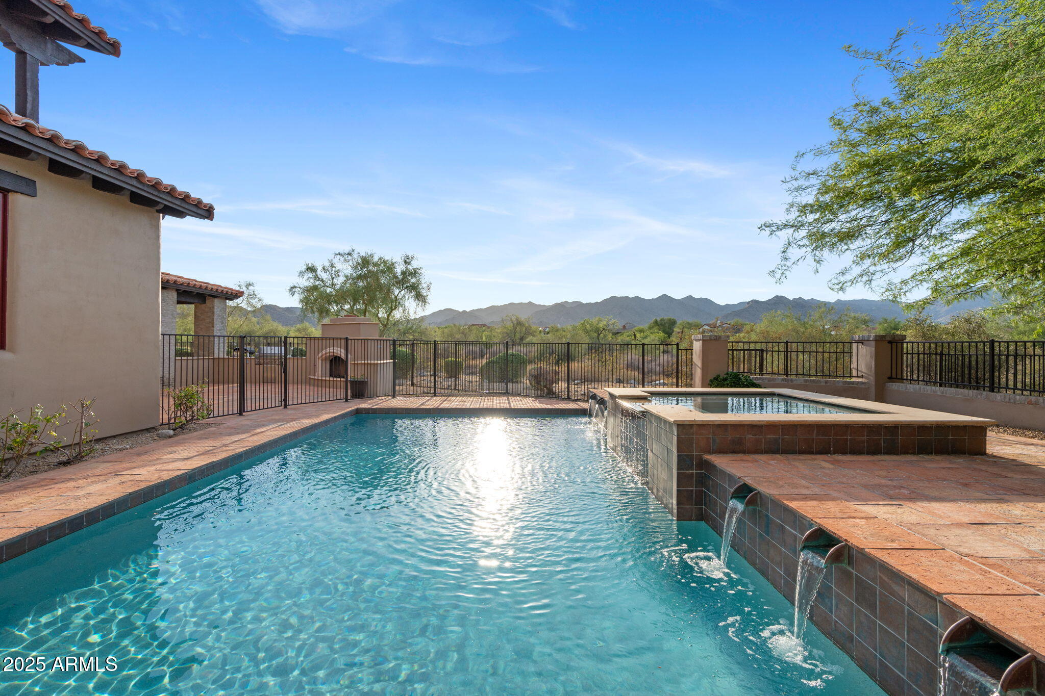 3756 N Rock Wren Court