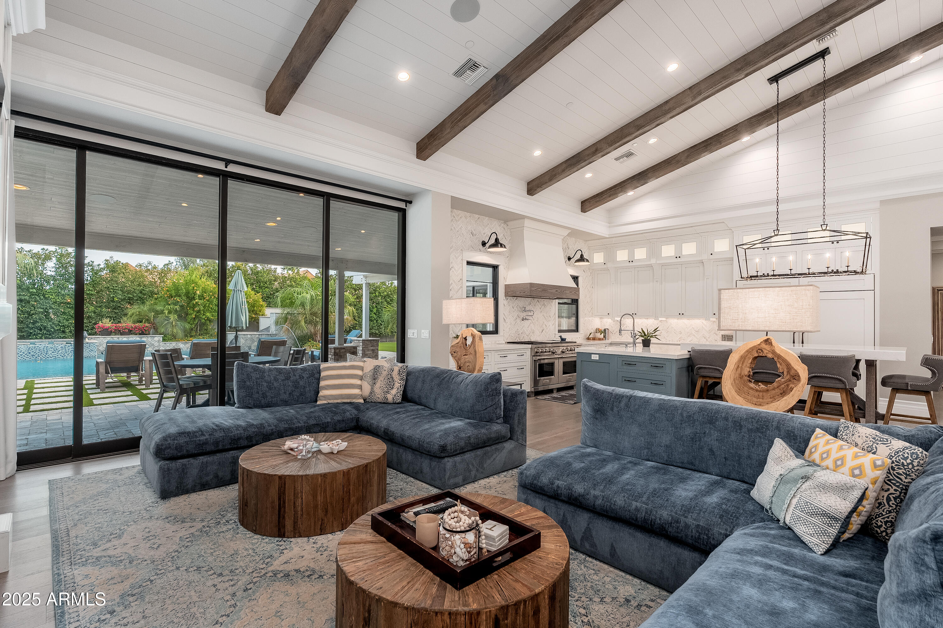5401 E CALLE DEL MEDIO