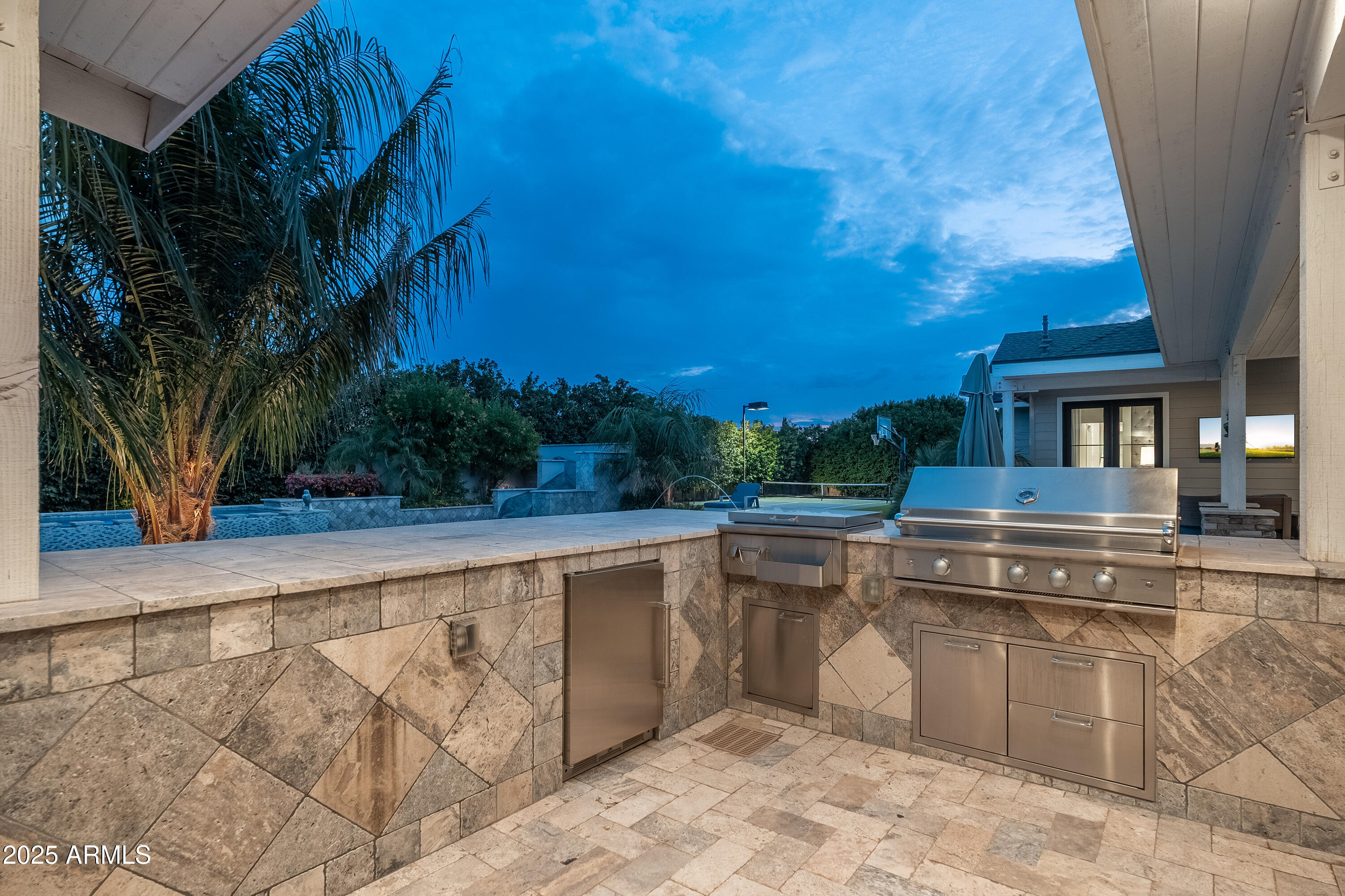 5401 E CALLE DEL MEDIO