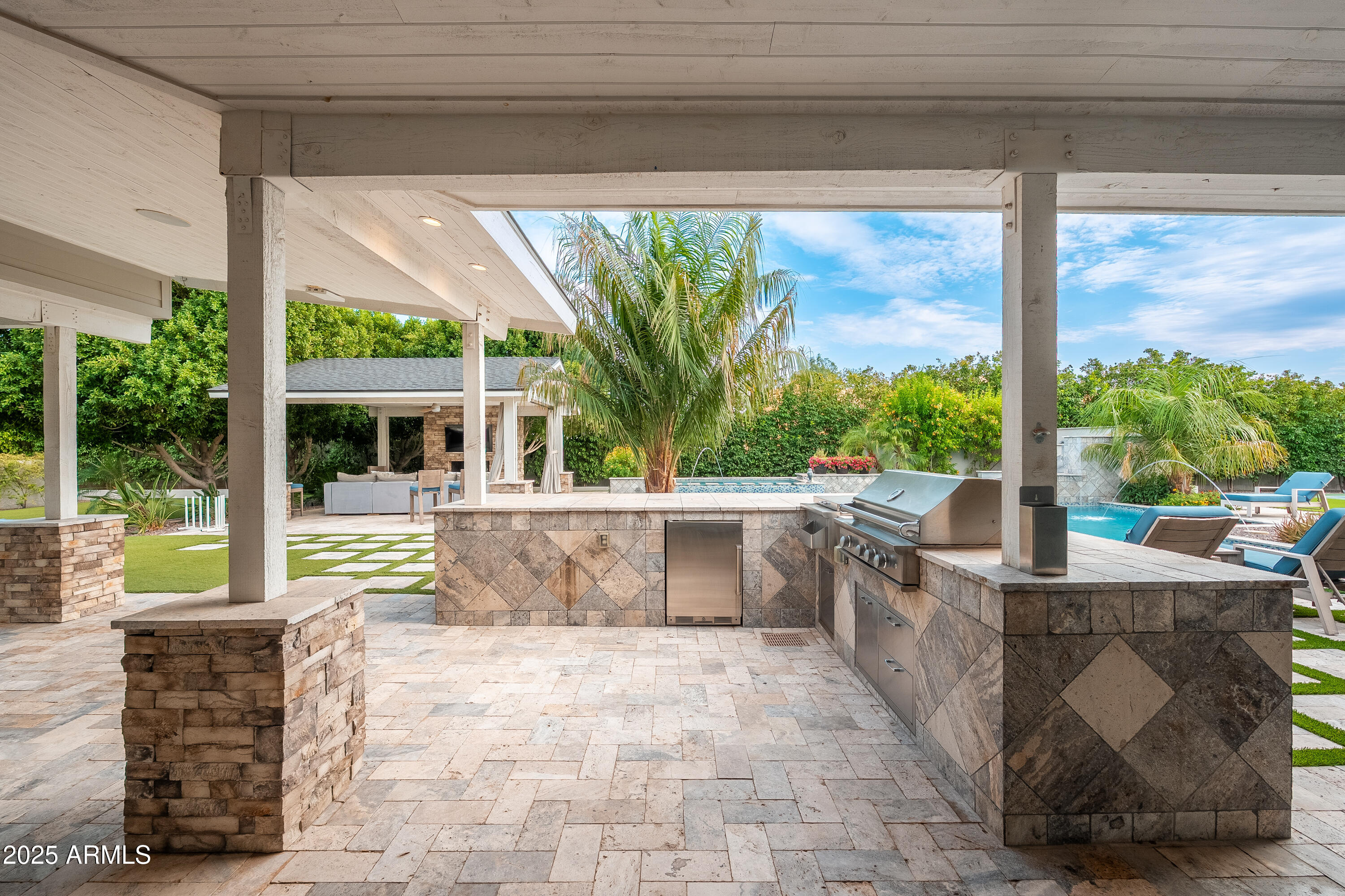 5401 E CALLE DEL MEDIO