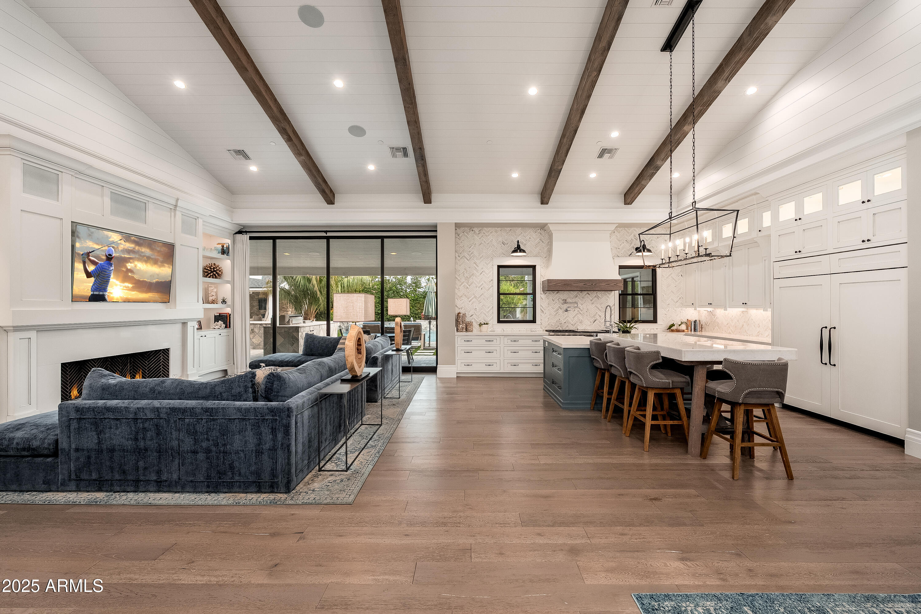 5401 E CALLE DEL MEDIO