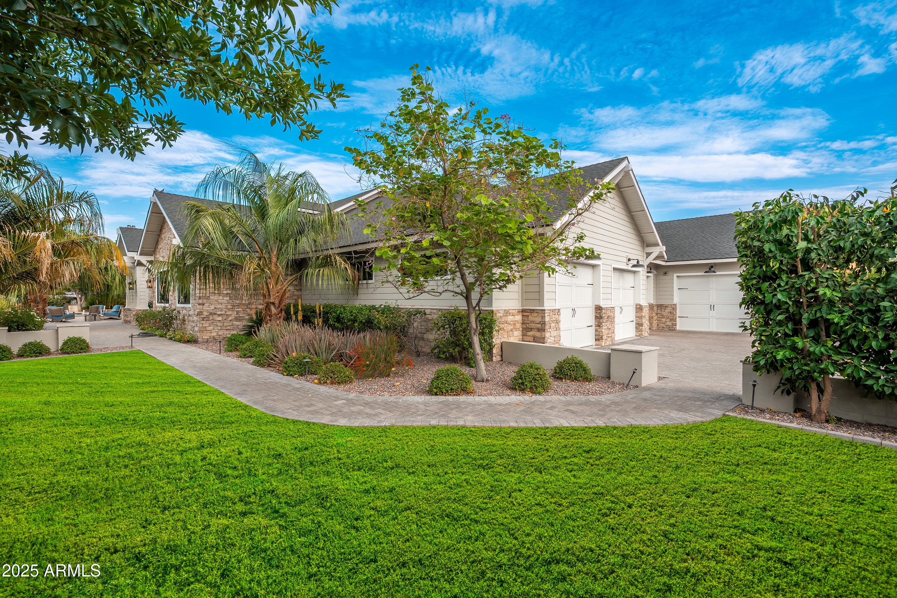 5401 E CALLE DEL MEDIO