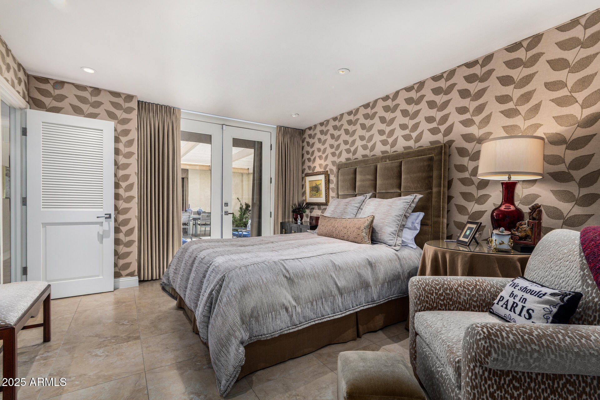 7026 N BARBADOS Place