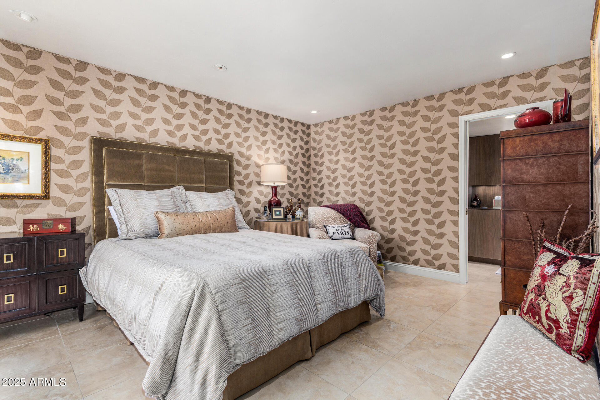 7026 N BARBADOS Place