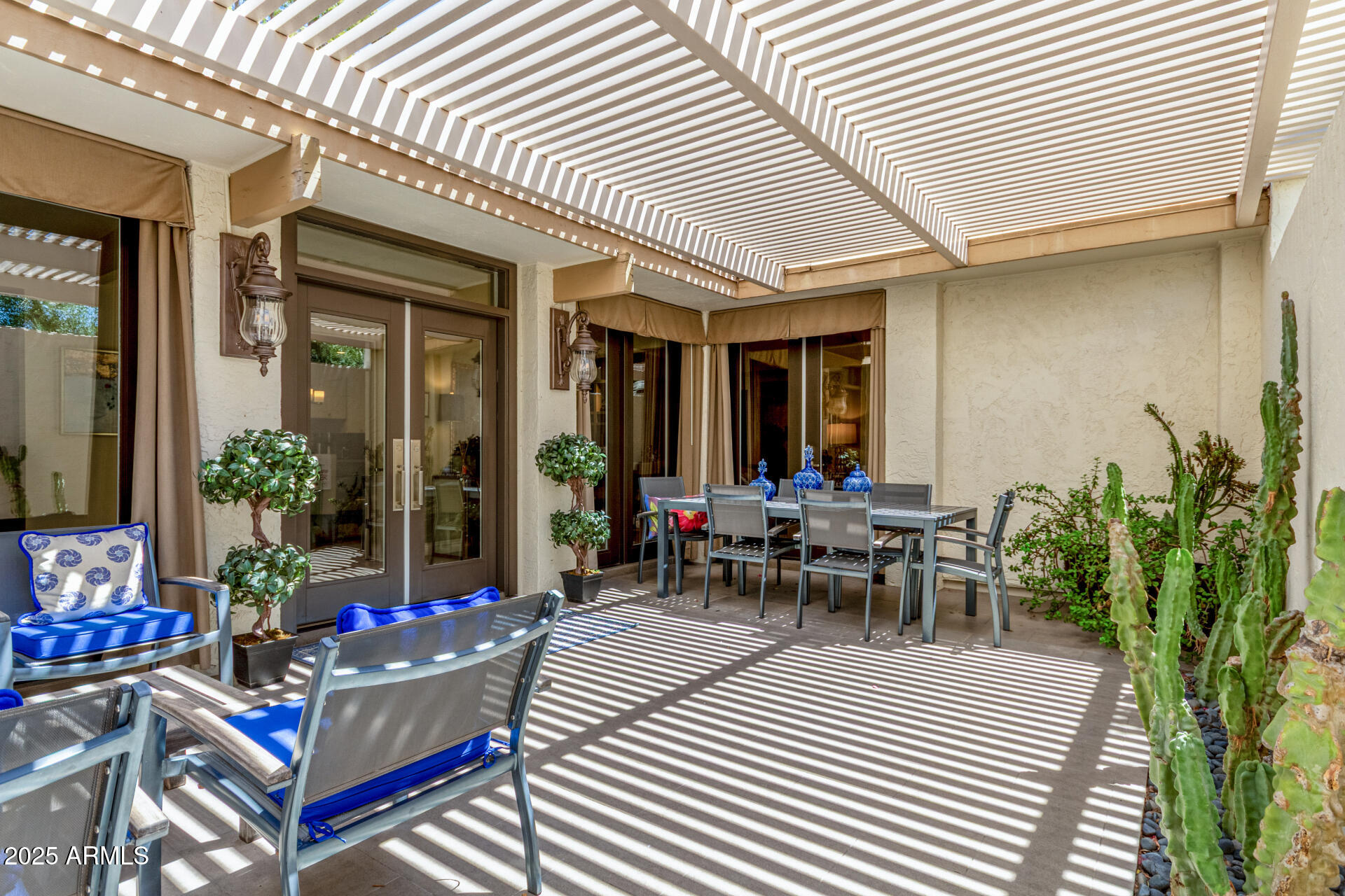 7026 N BARBADOS Place