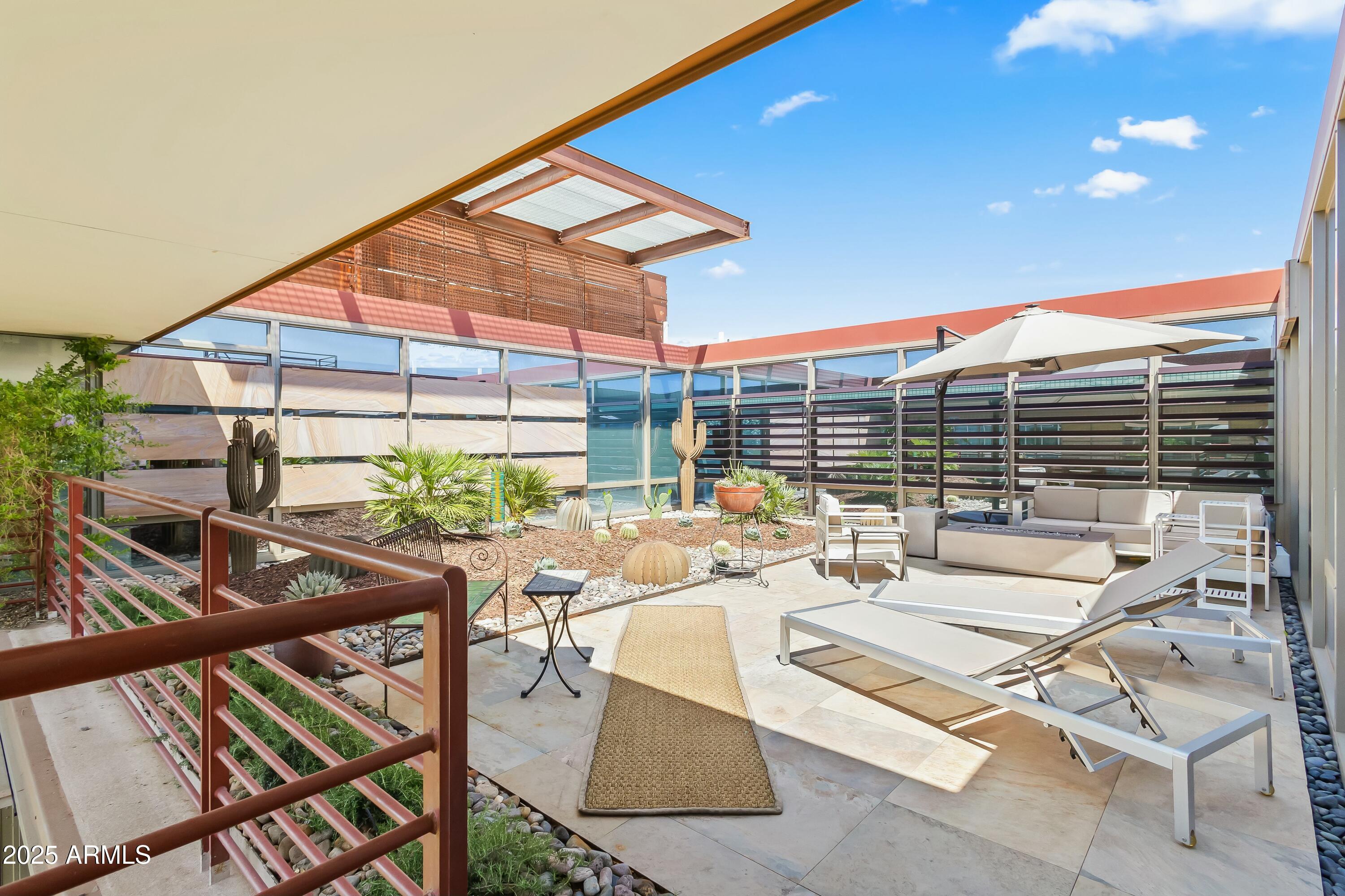 7131 E RANCHO VISTA Drive 7011